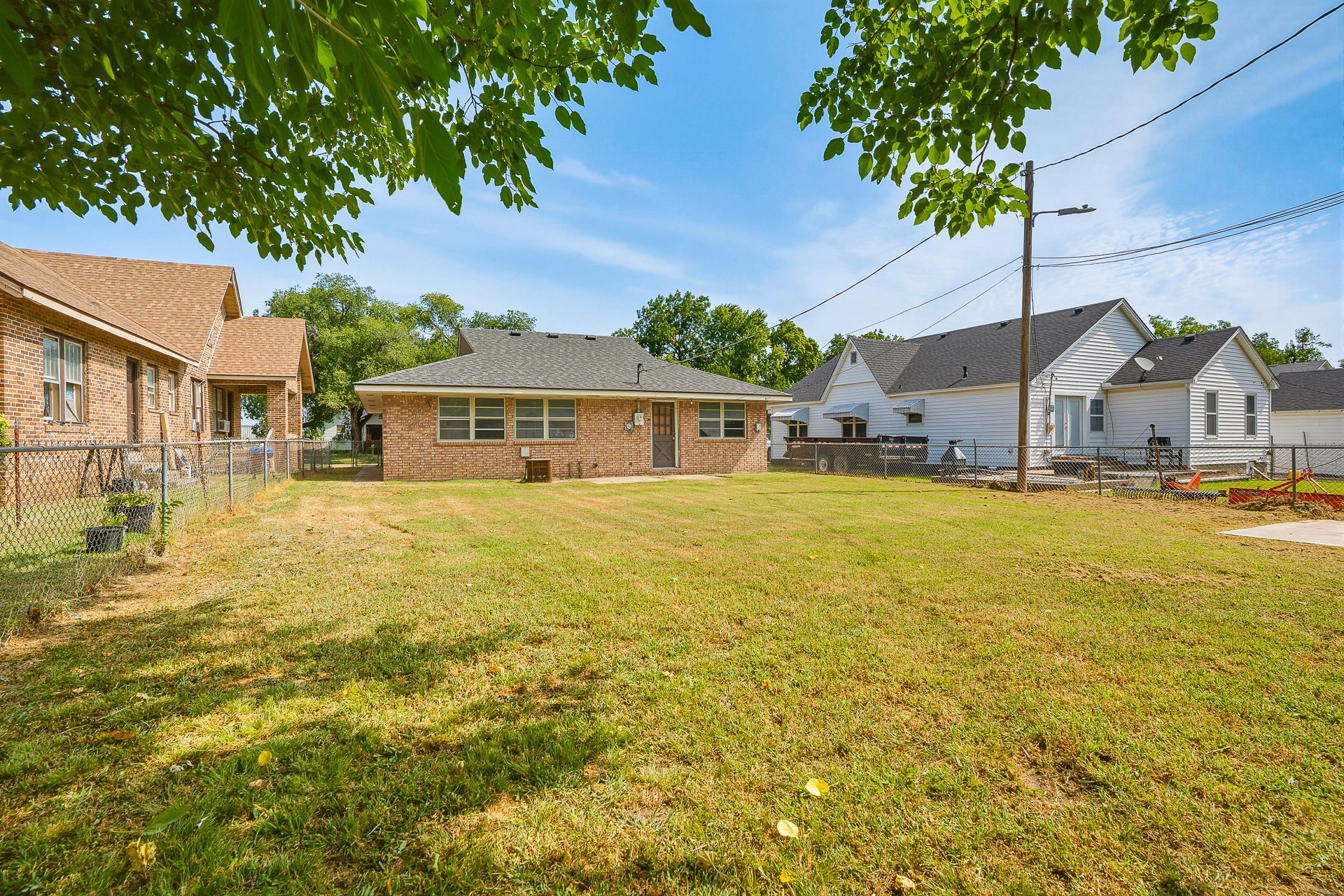 415 W 14th Ada OK 74820