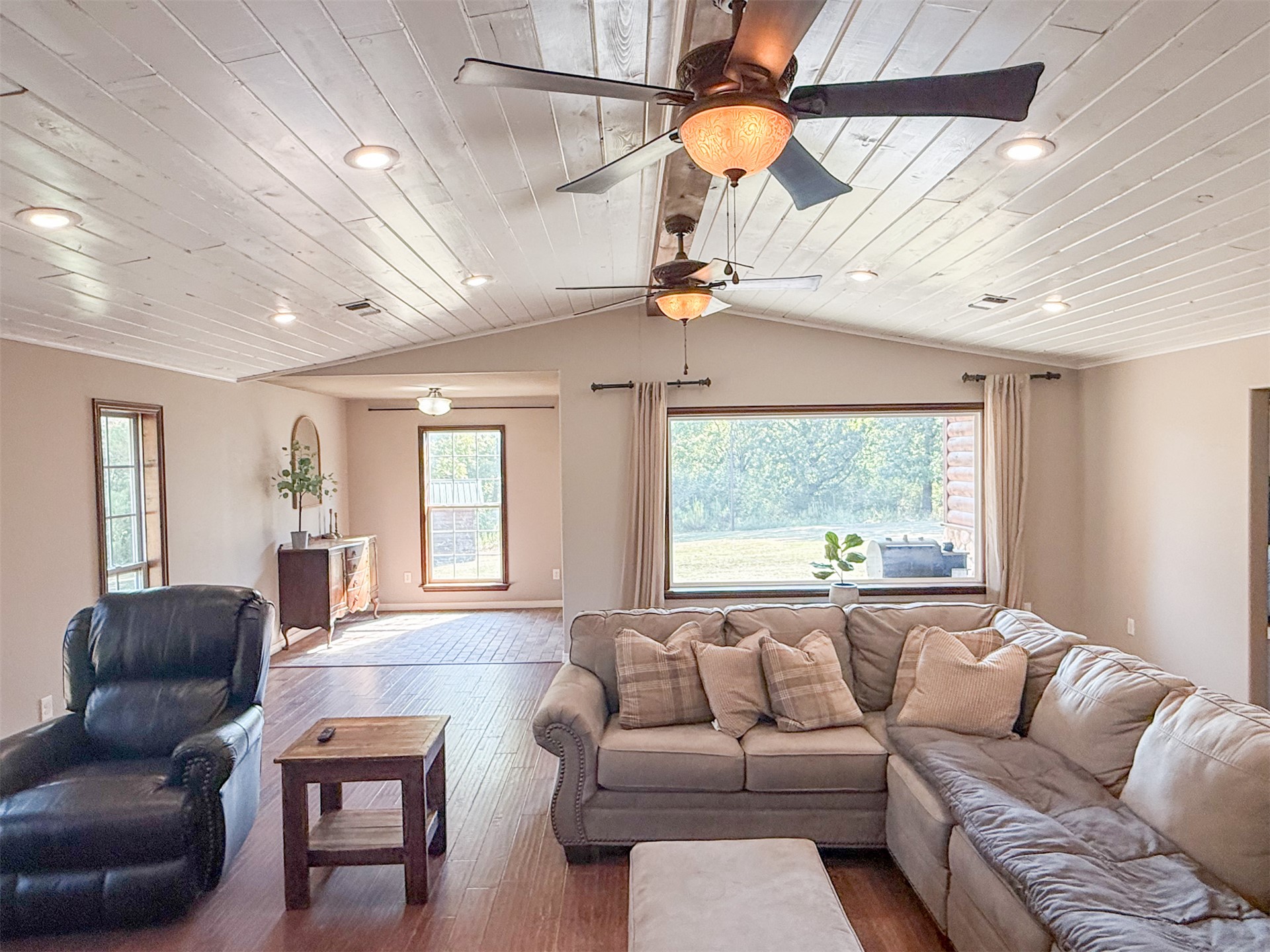 1465 Bethel Cutoff Broken Bow OK 74728