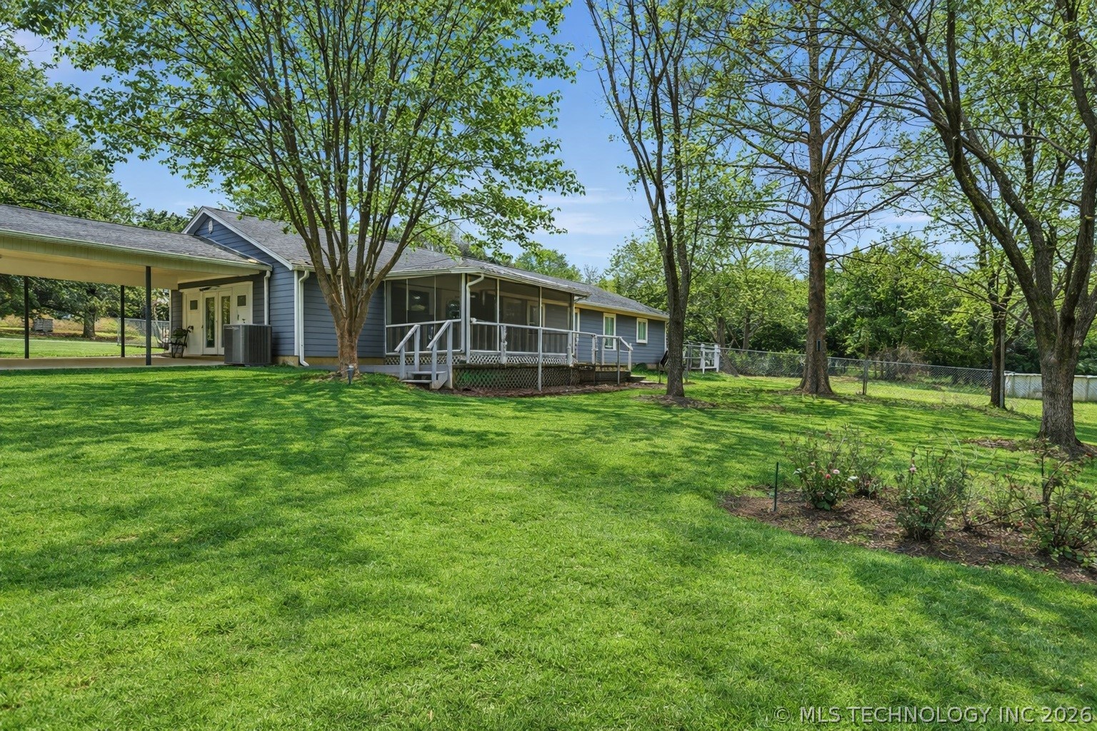 559 E 4th Street Durant OK 74701