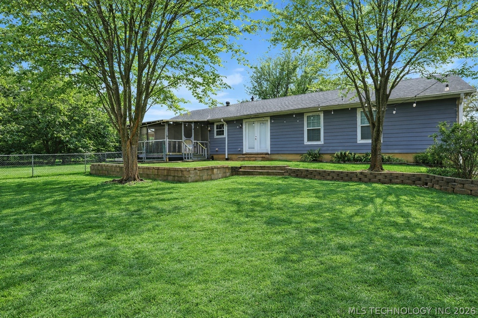 559 E 4th Street Durant OK 74701