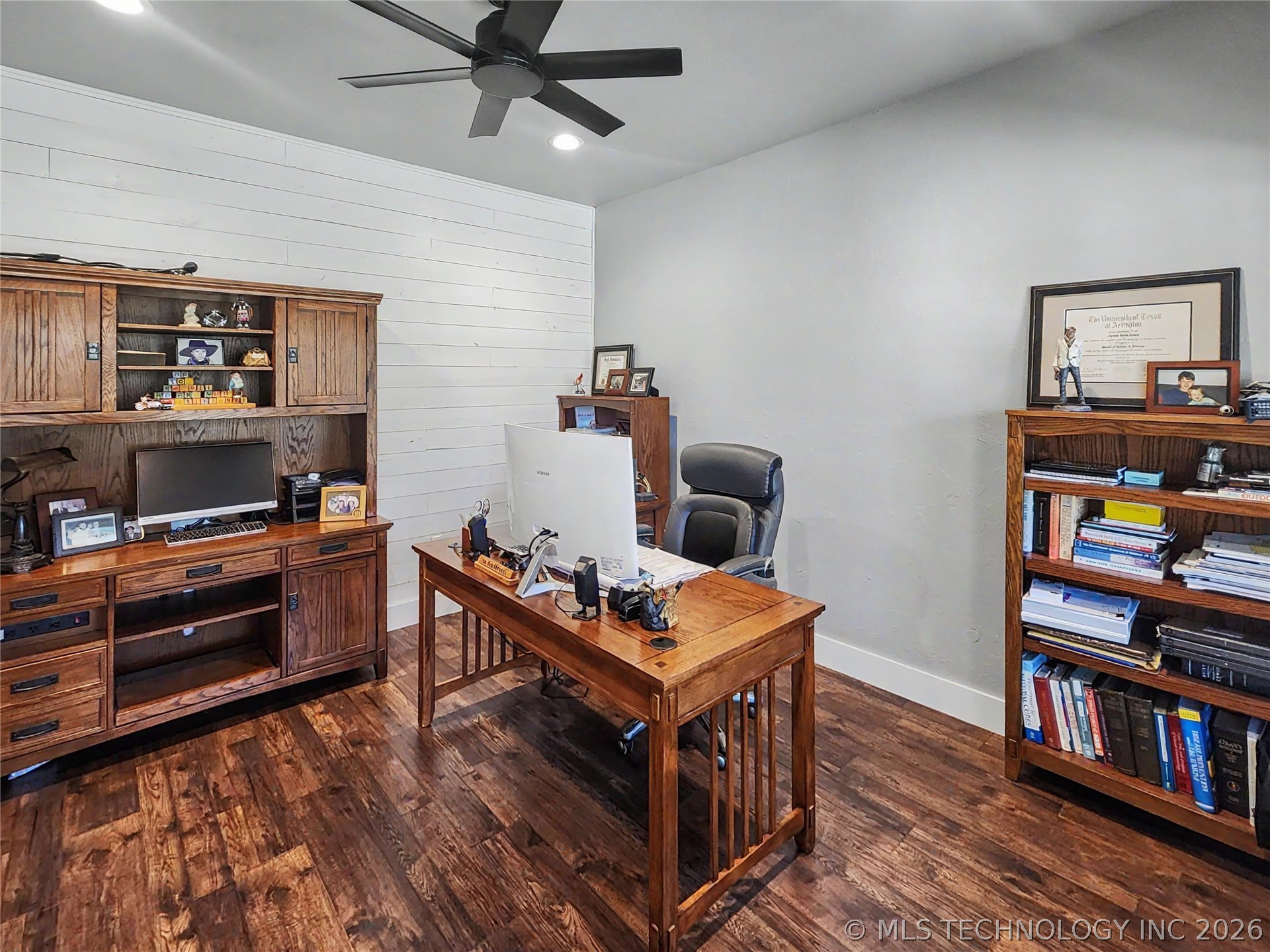 17413 E 626 Road Tahlequah OK 74464