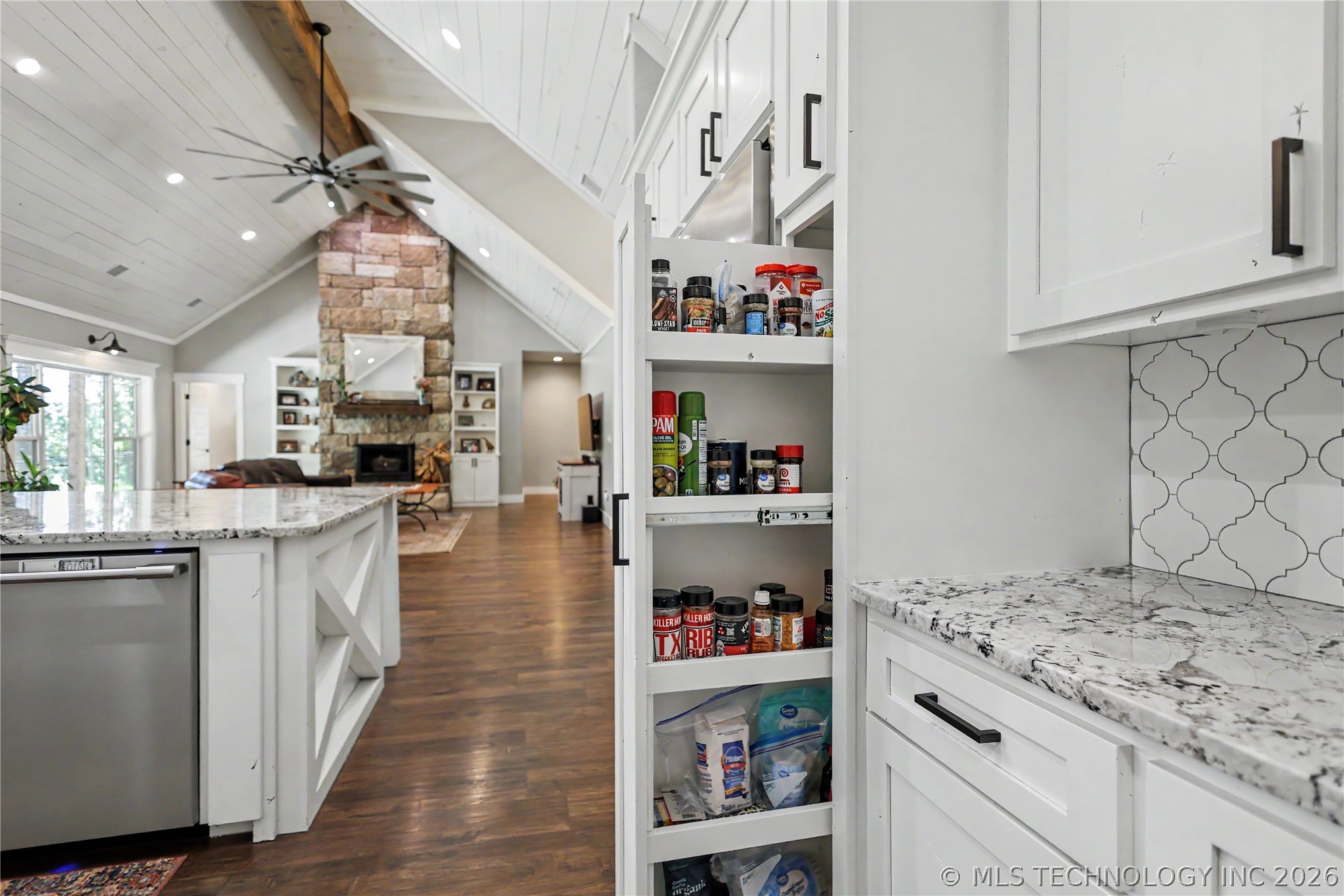 17413 E 626 Road Tahlequah OK 74464