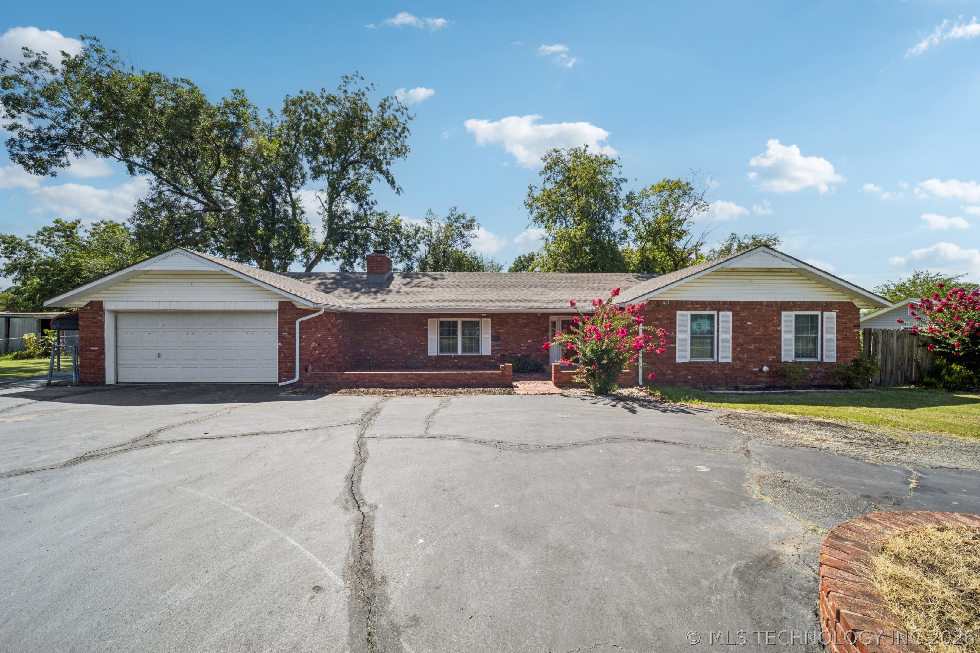 100 S 5th Street Morris OK 74445