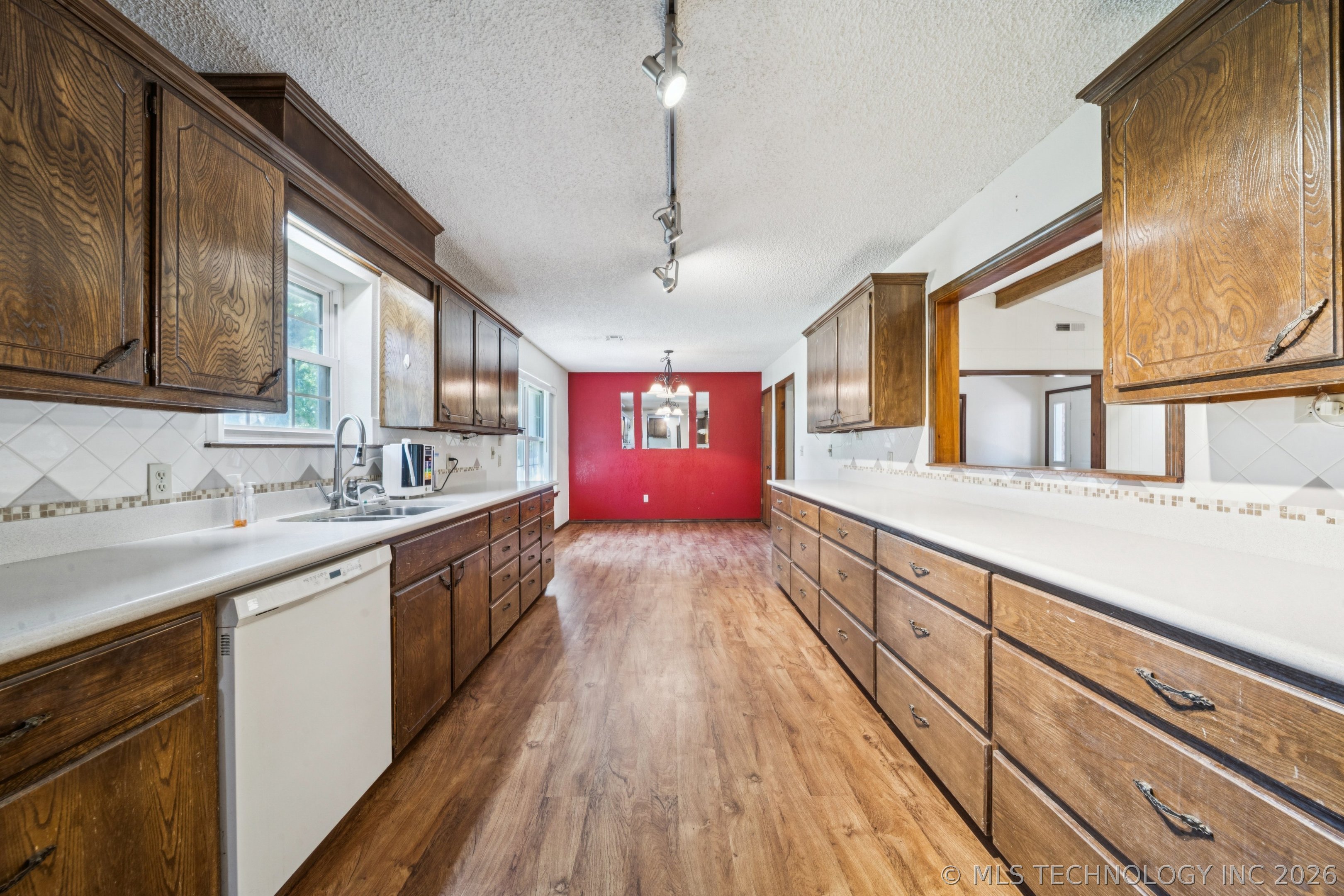 100 S 5th Street Morris OK 74445