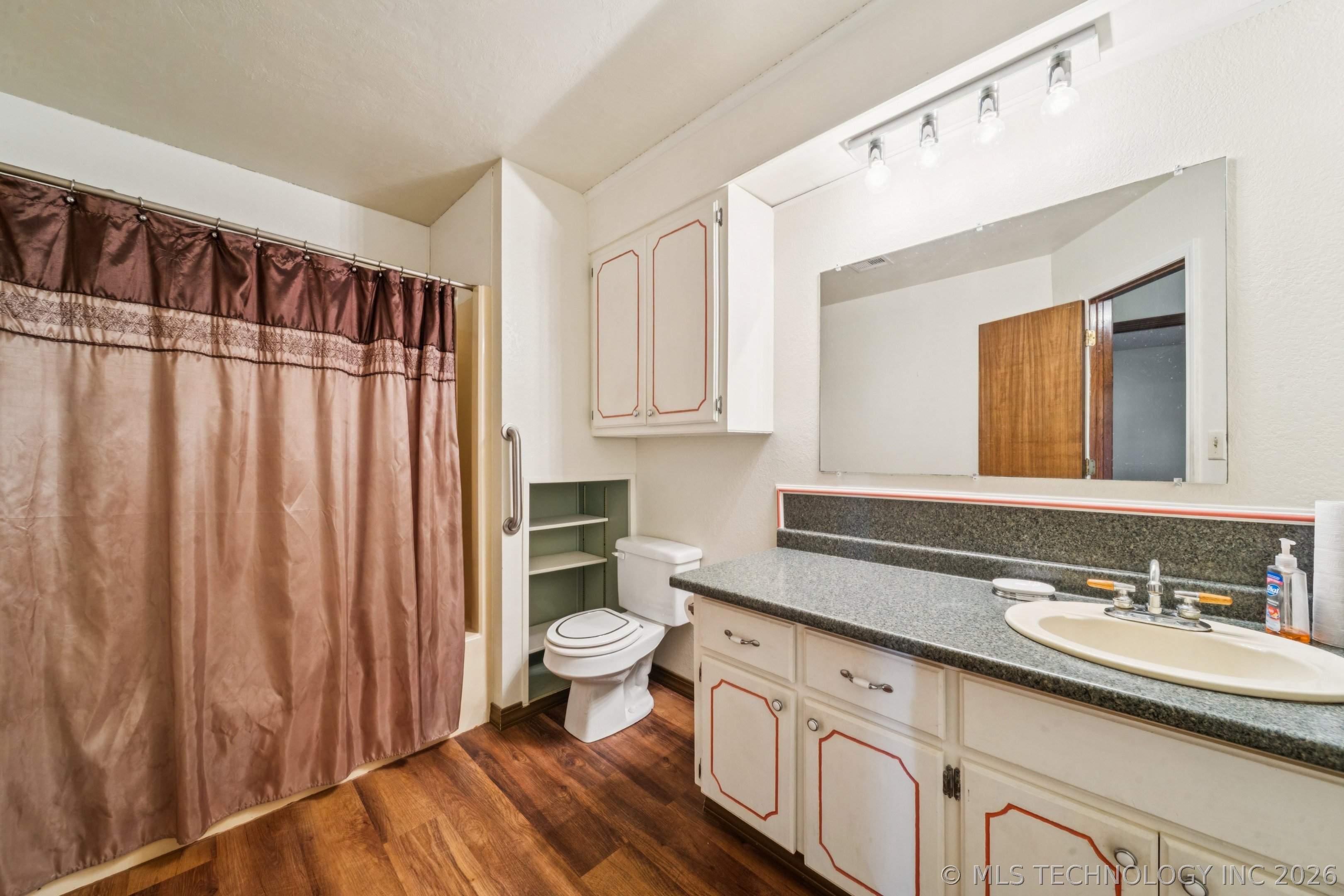 100 S 5th Street Morris OK 74445