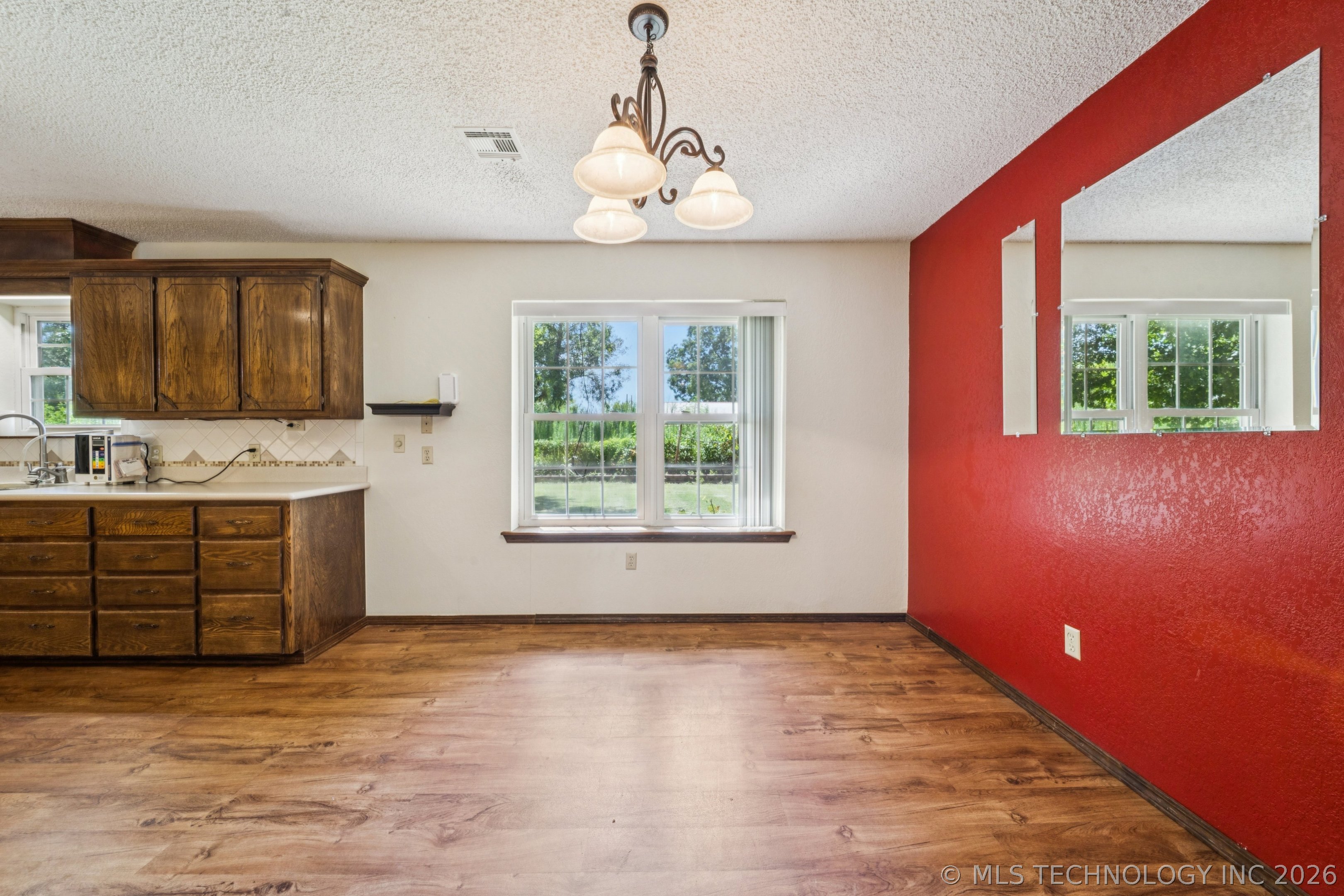 100 S 5th Street Morris OK 74445