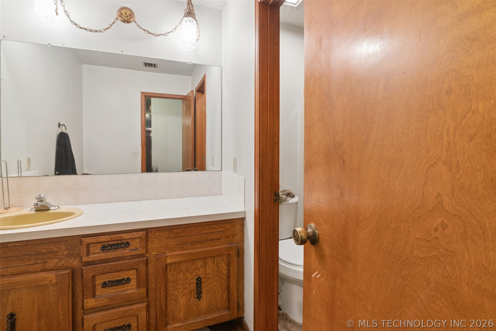 2307 E Fieldstone Street Okmulgee OK 74447