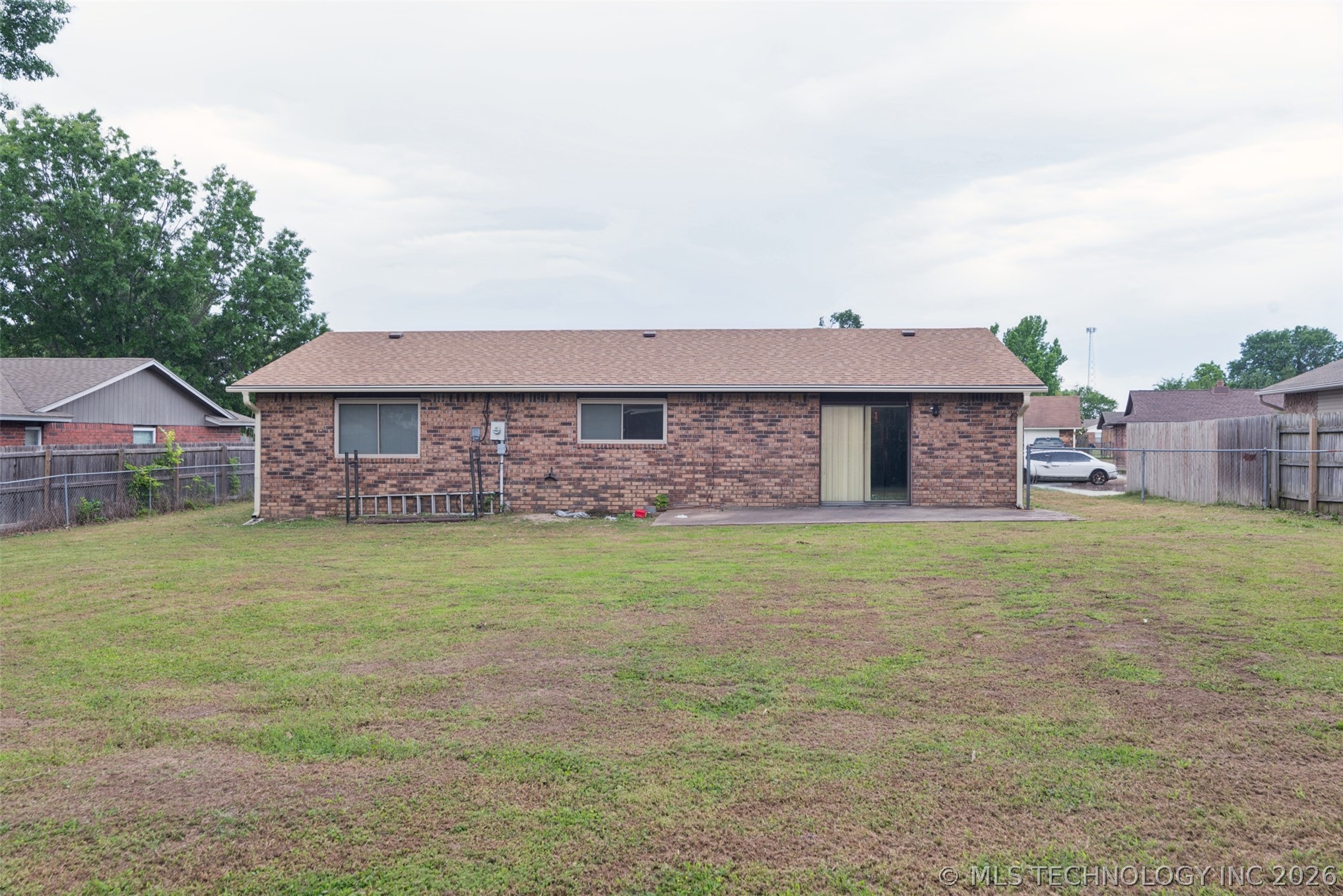 2307 E Fieldstone Street Okmulgee OK 74447