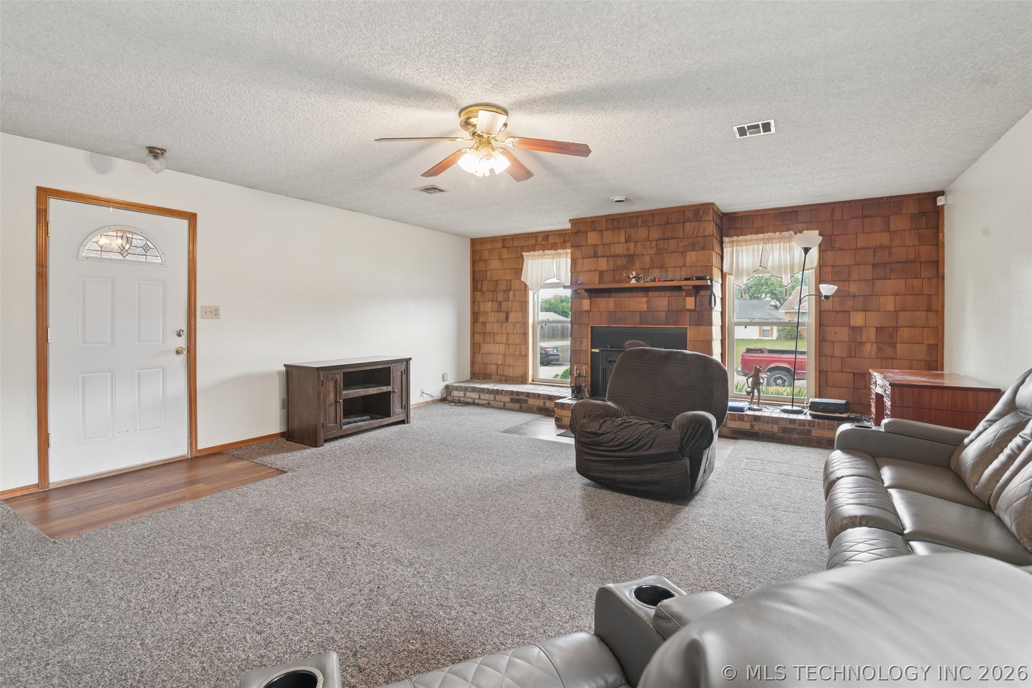 2307 E Fieldstone Street Okmulgee OK 74447