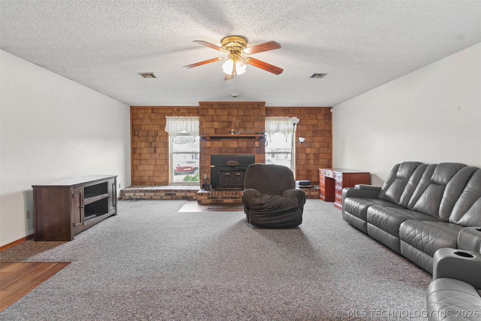 2307 E Fieldstone Street Okmulgee OK 74447