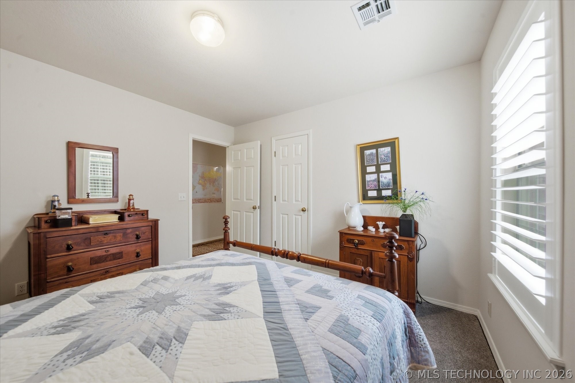 3731 S 74th Westplace Tulsa OK 74107