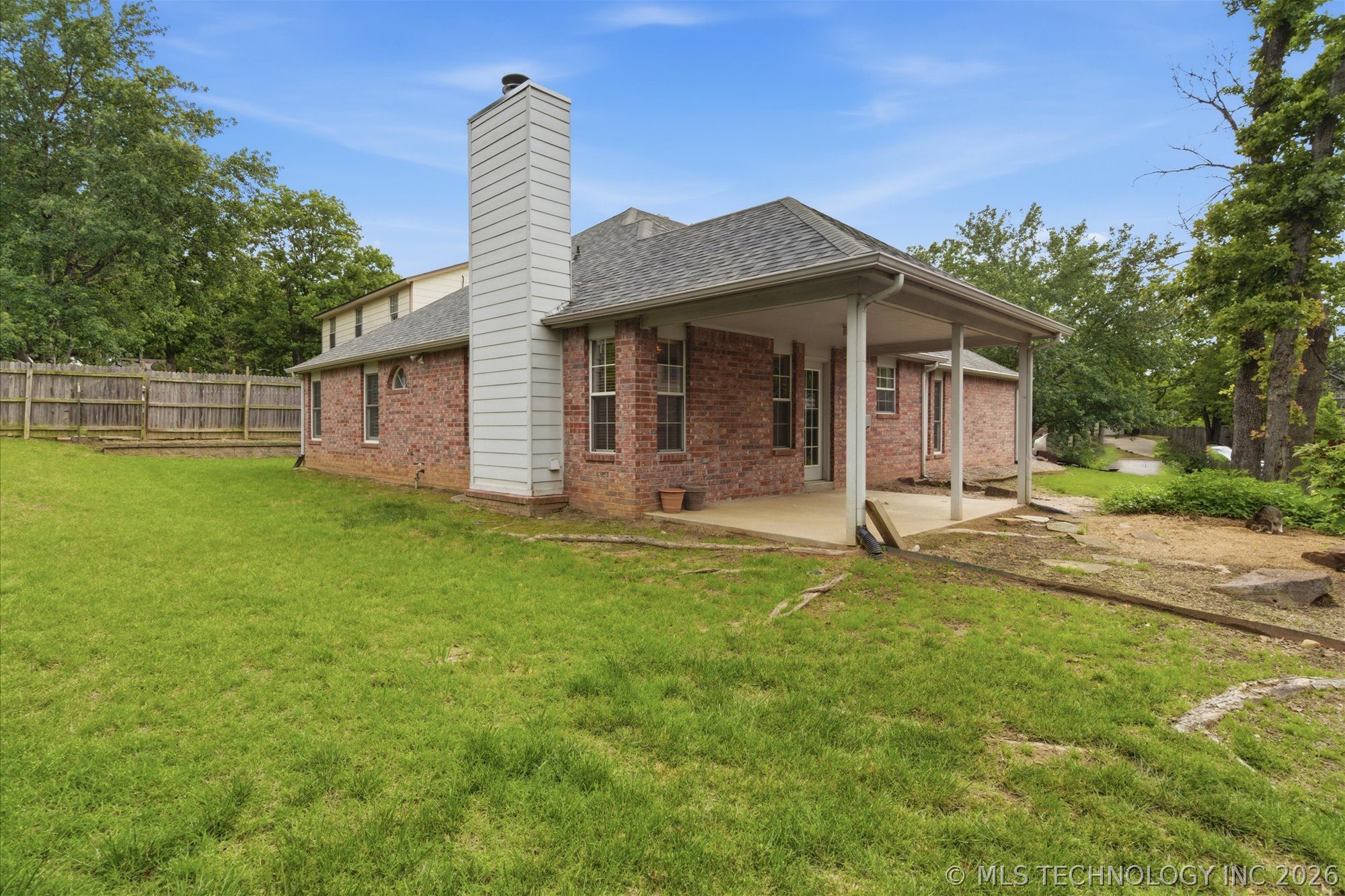 3731 S 74th Westplace Tulsa OK 74107