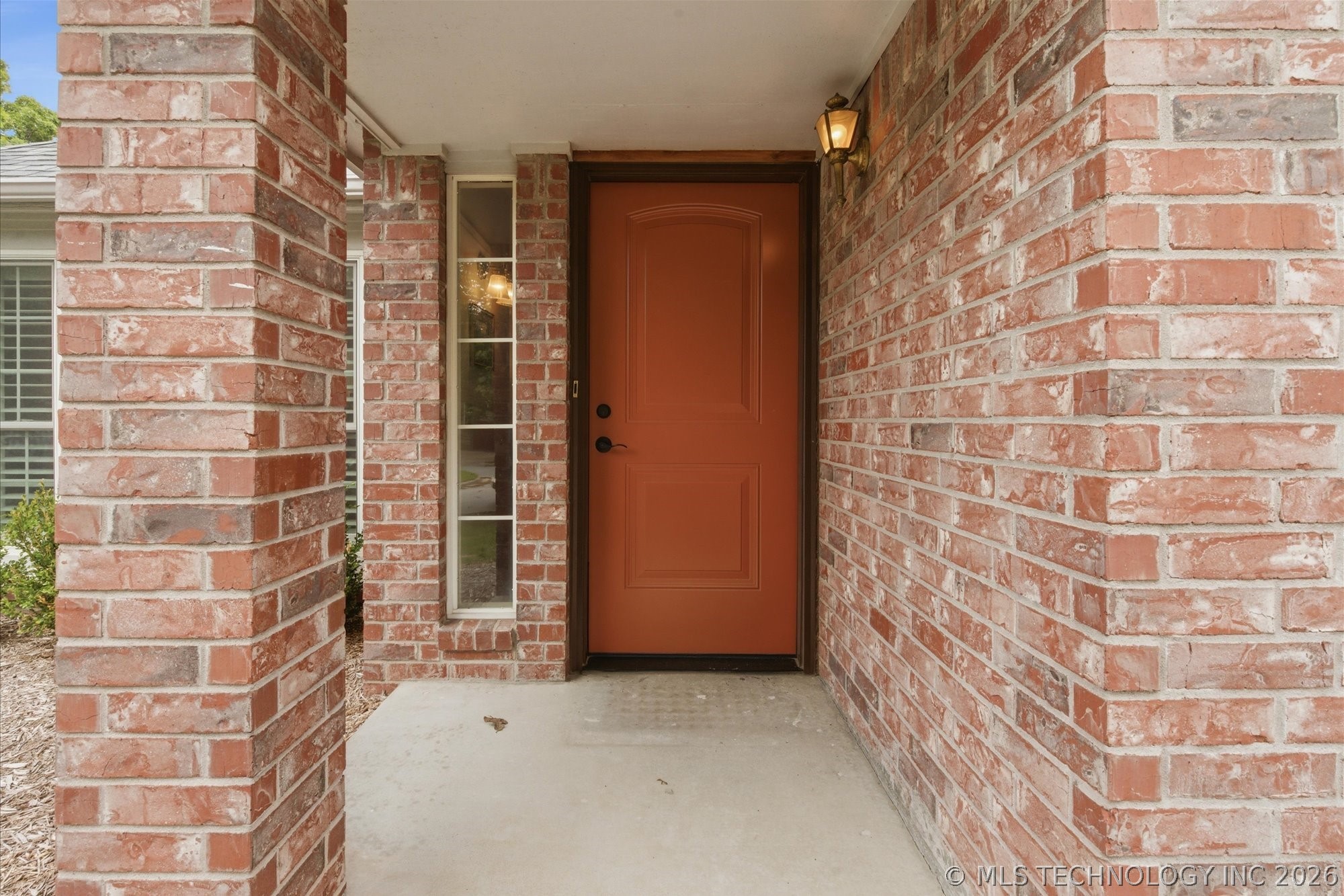 3731 S 74th Westplace Tulsa OK 74107