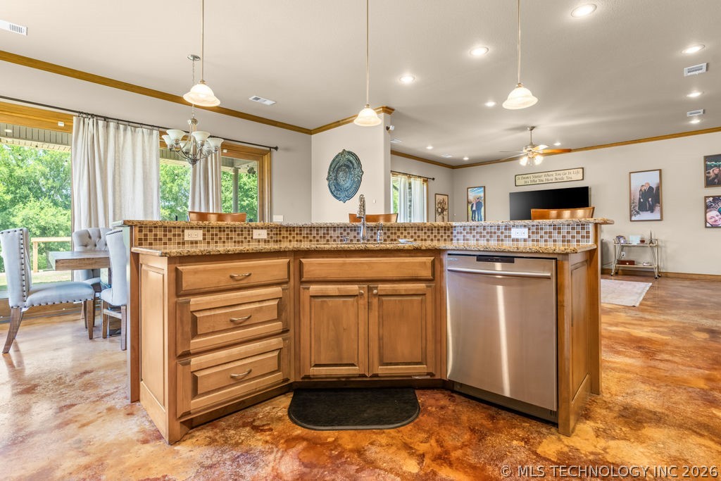 108 Whitney Way Madill OK 73446