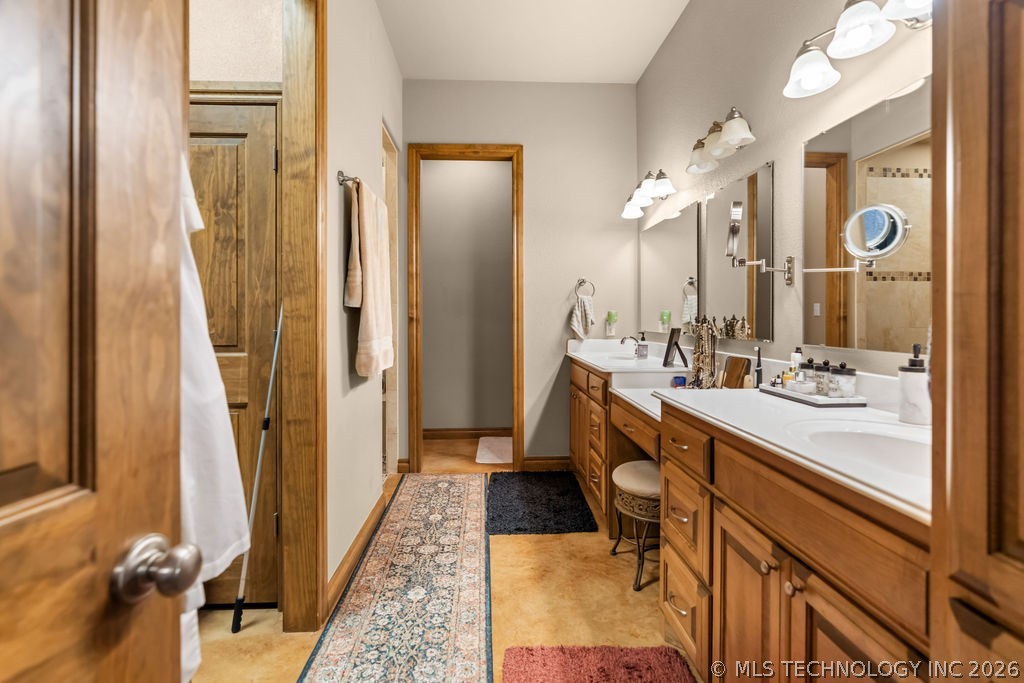 108 Whitney Way Madill OK 73446