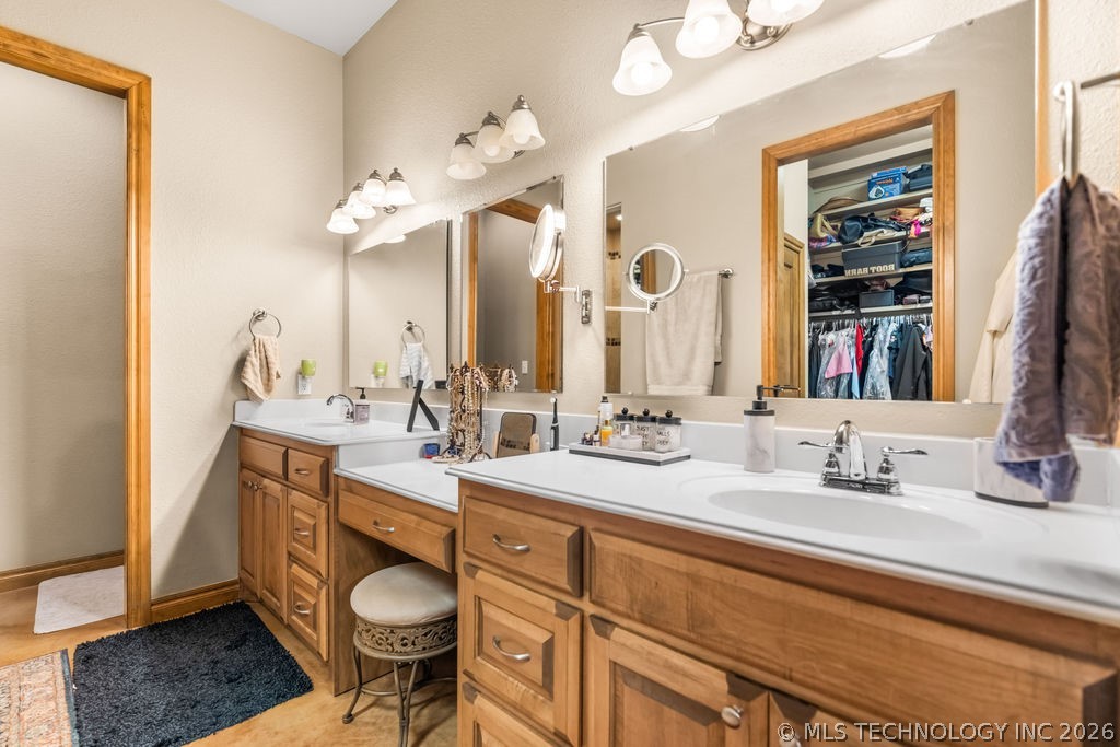 108 Whitney Way Madill OK 73446