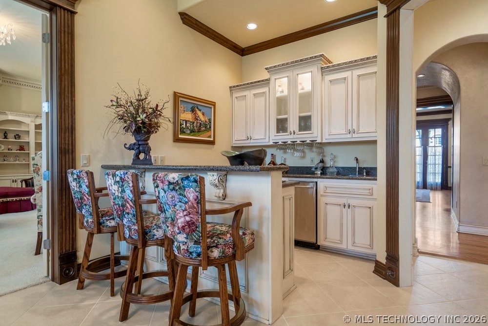 6308 E 105th Street Tulsa OK 74137
