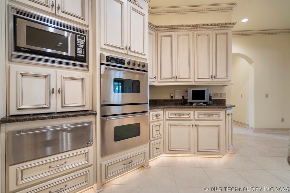 6308 E 105th Street Tulsa OK 74137