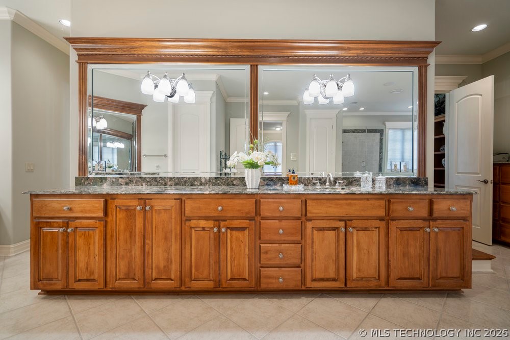 6308 E 105th Street Tulsa OK 74137