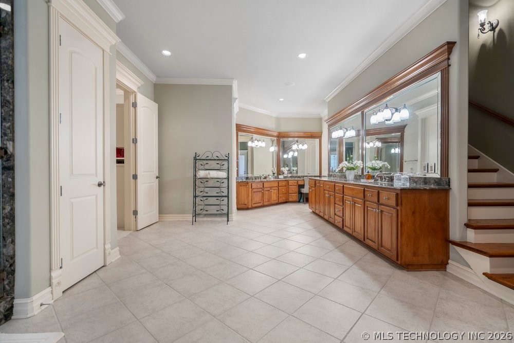 6308 E 105th Street Tulsa OK 74137