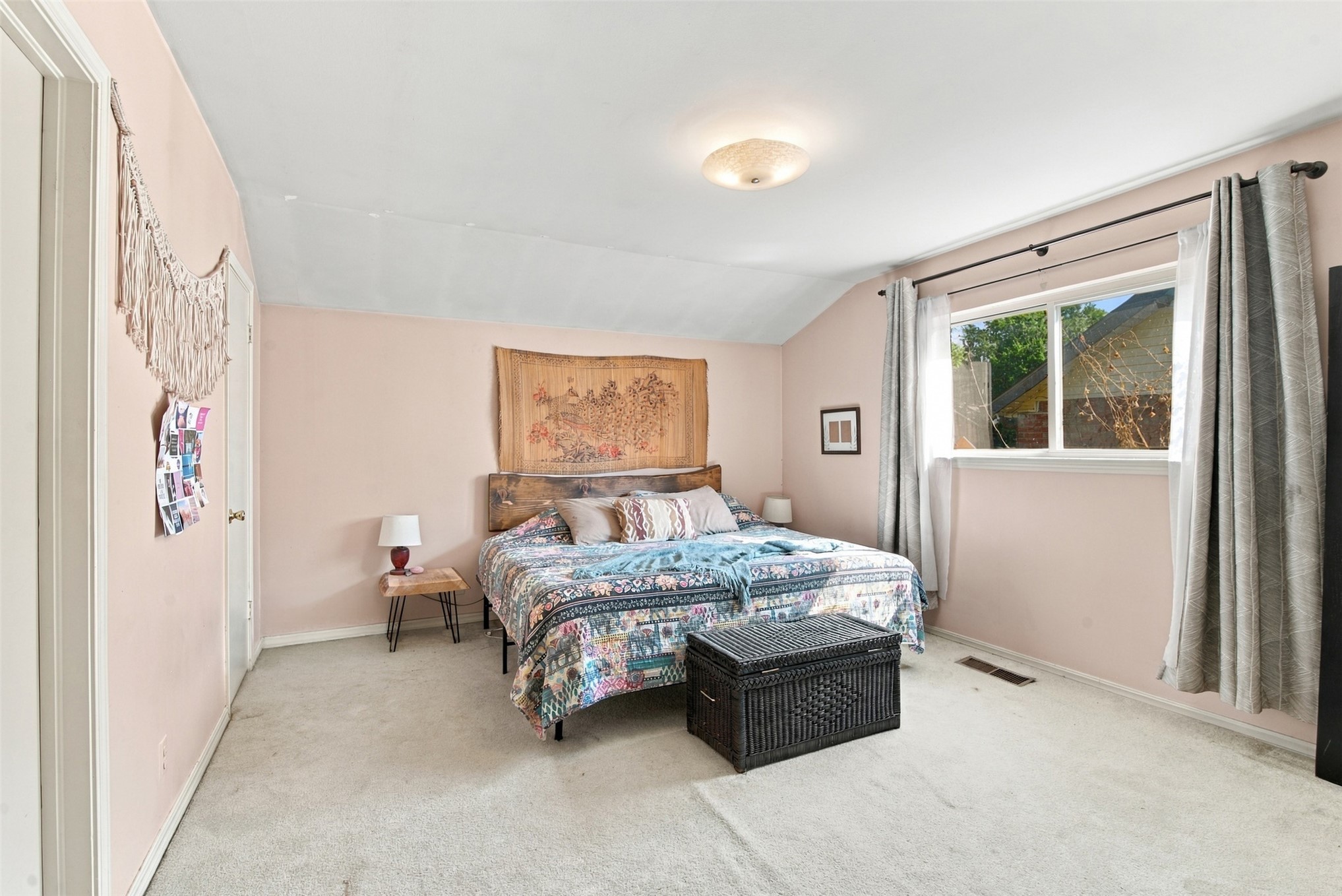 5748 E 47th Place Tulsa OK 74135