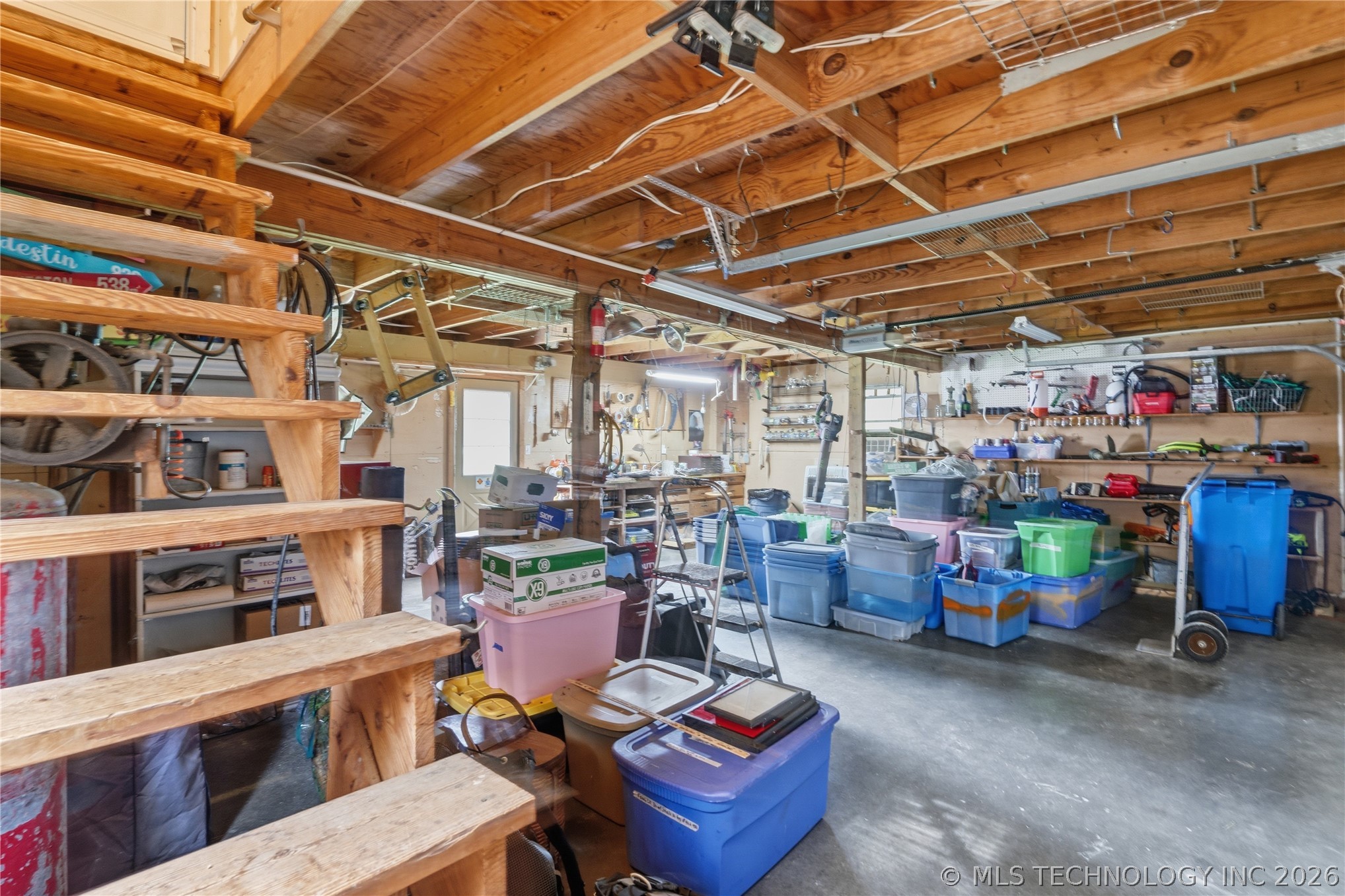 6574 S 85th Street E Braggs OK 74423