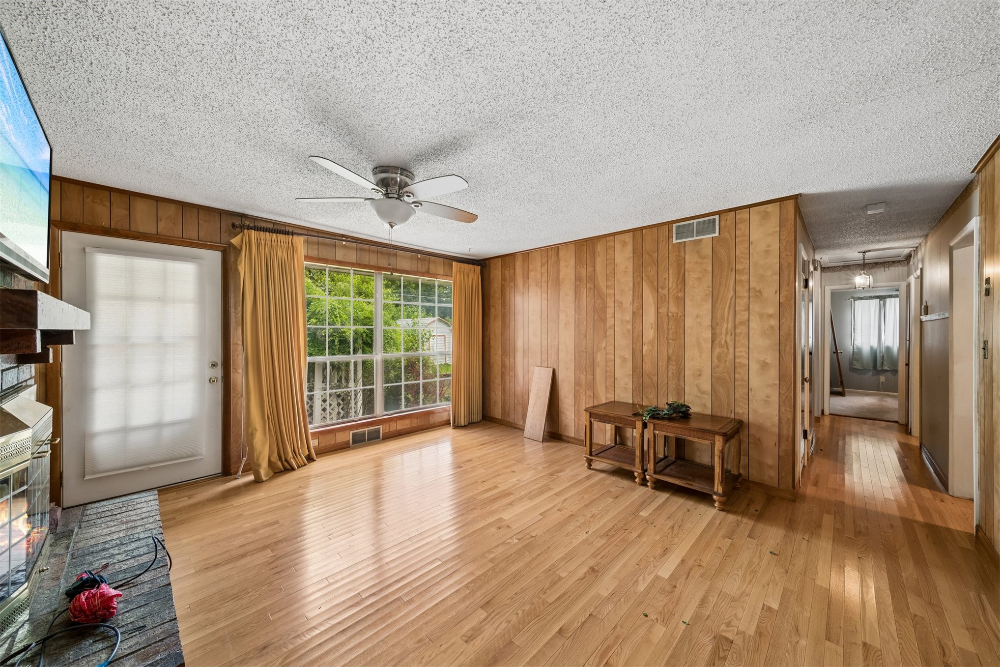 525 N 44 Avenue N Tulsa OK 74127