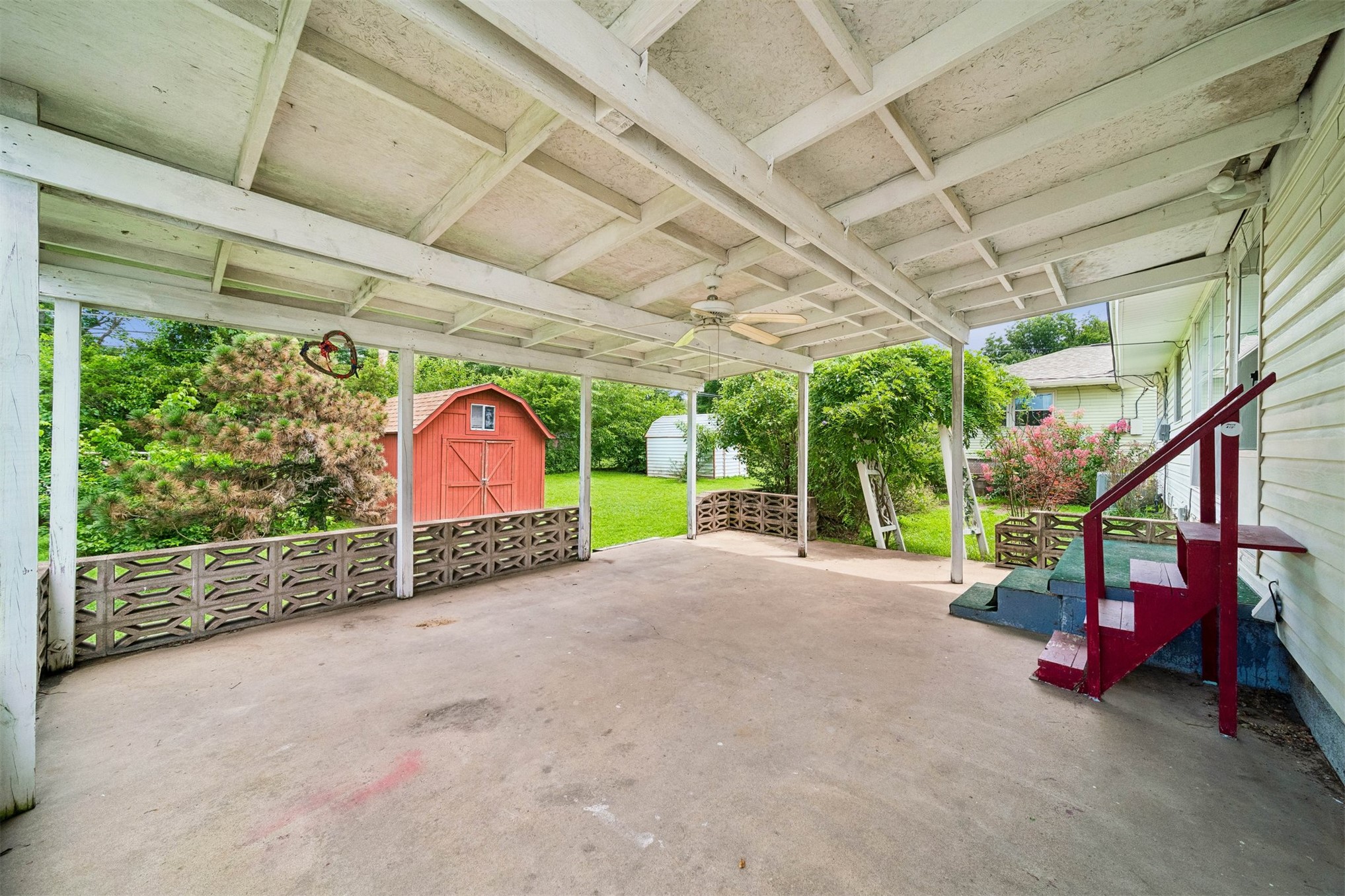 525 N 44 Avenue N Tulsa OK 74127