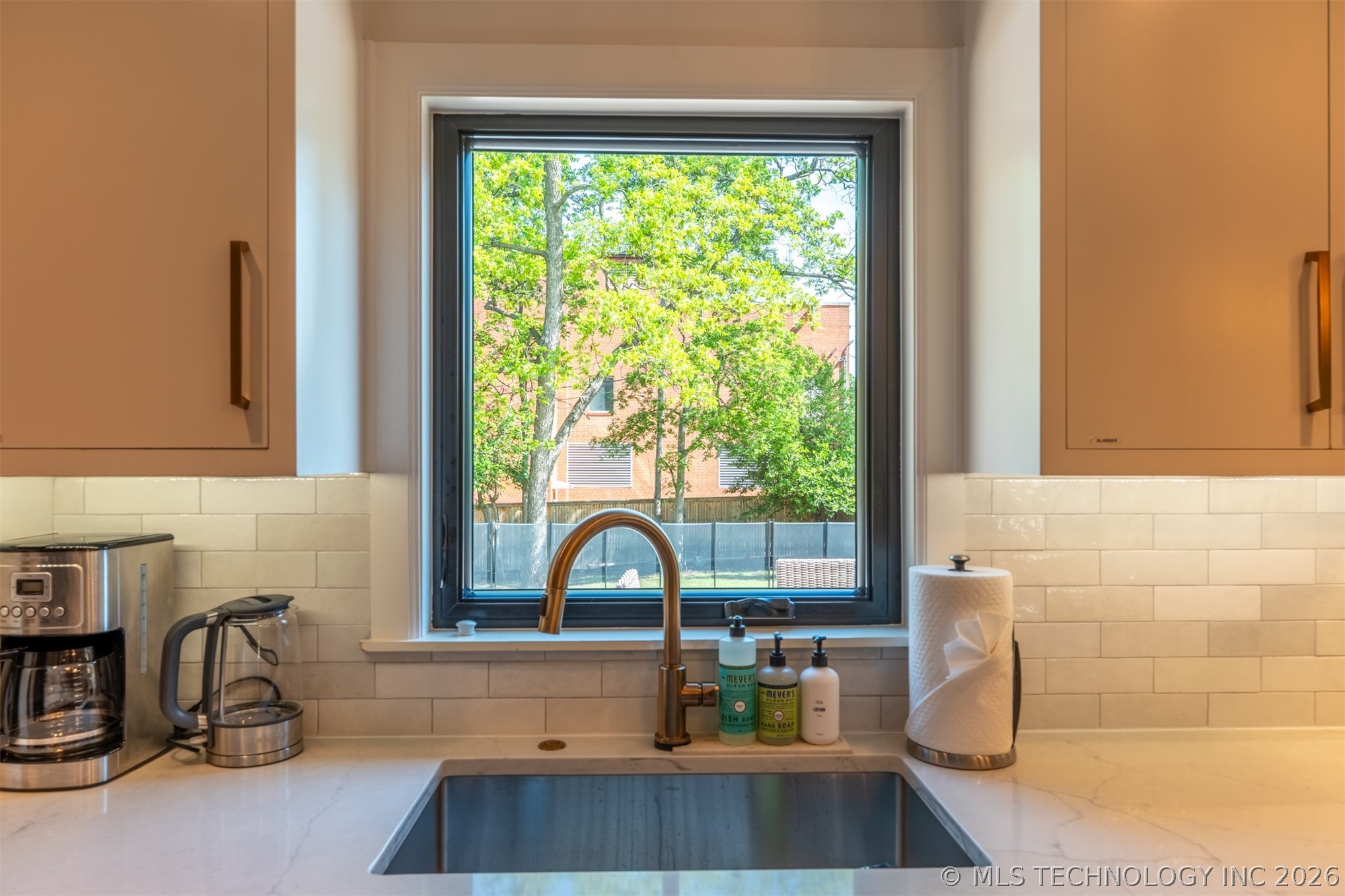 2415 E 36th Place Tulsa OK 74105