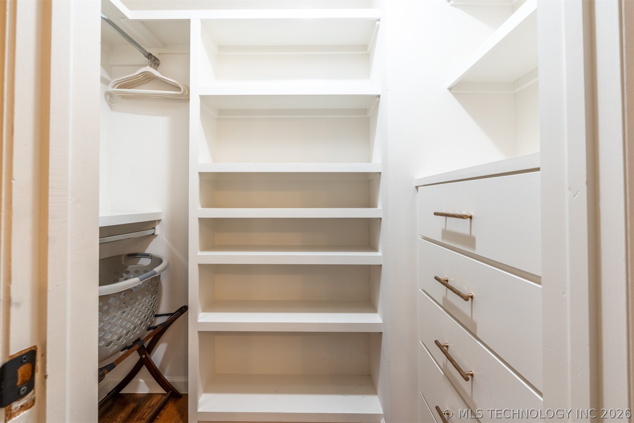 2415 E 36th Place Tulsa OK 74105