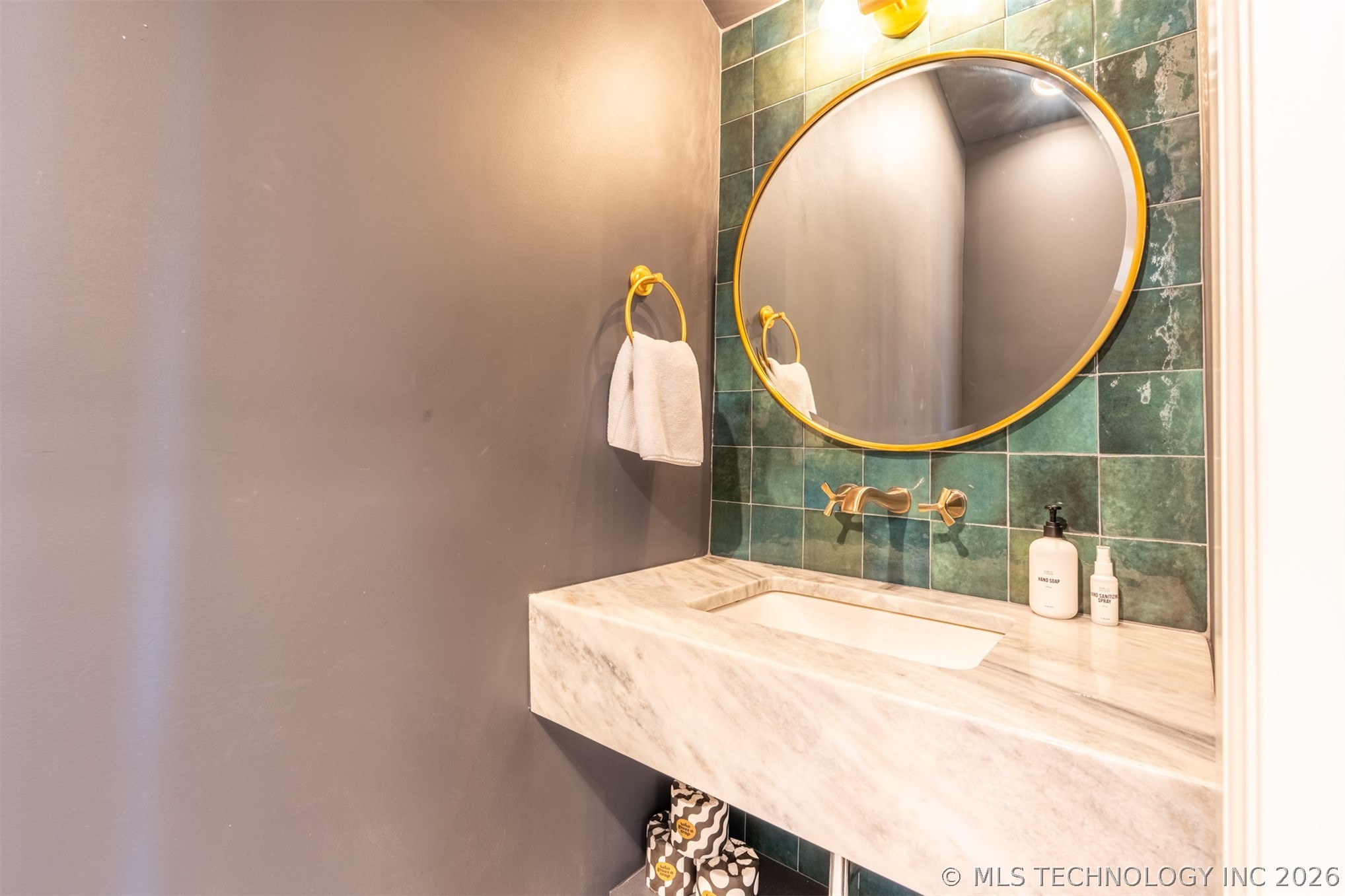 2415 E 36th Place Tulsa OK 74105