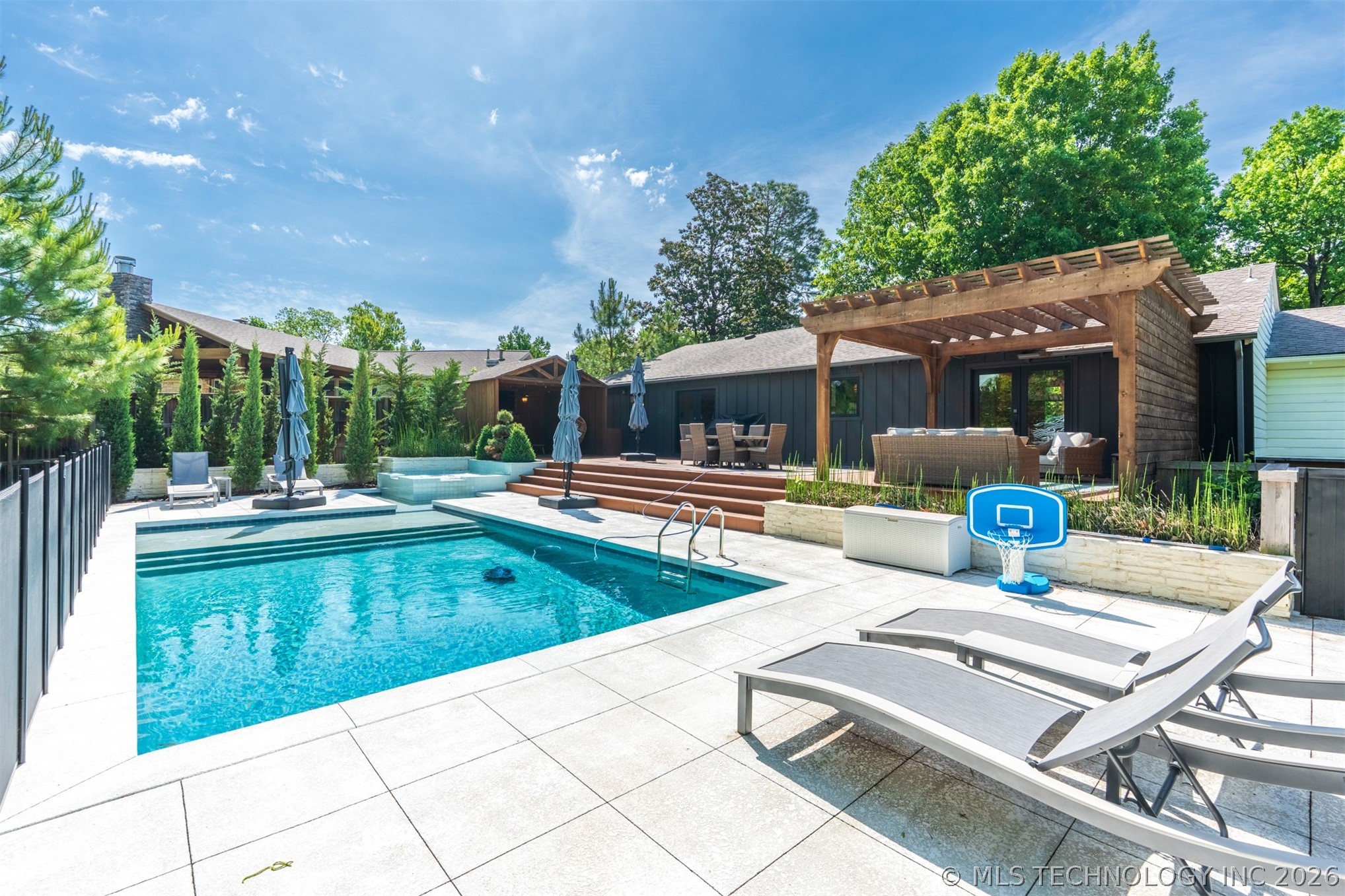 2415 E 36th Place Tulsa OK 74105