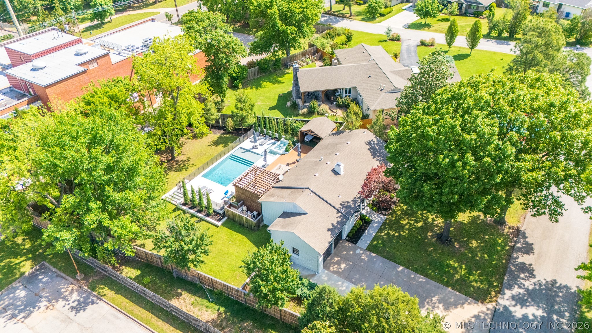 2415 E 36th Place Tulsa OK 74105