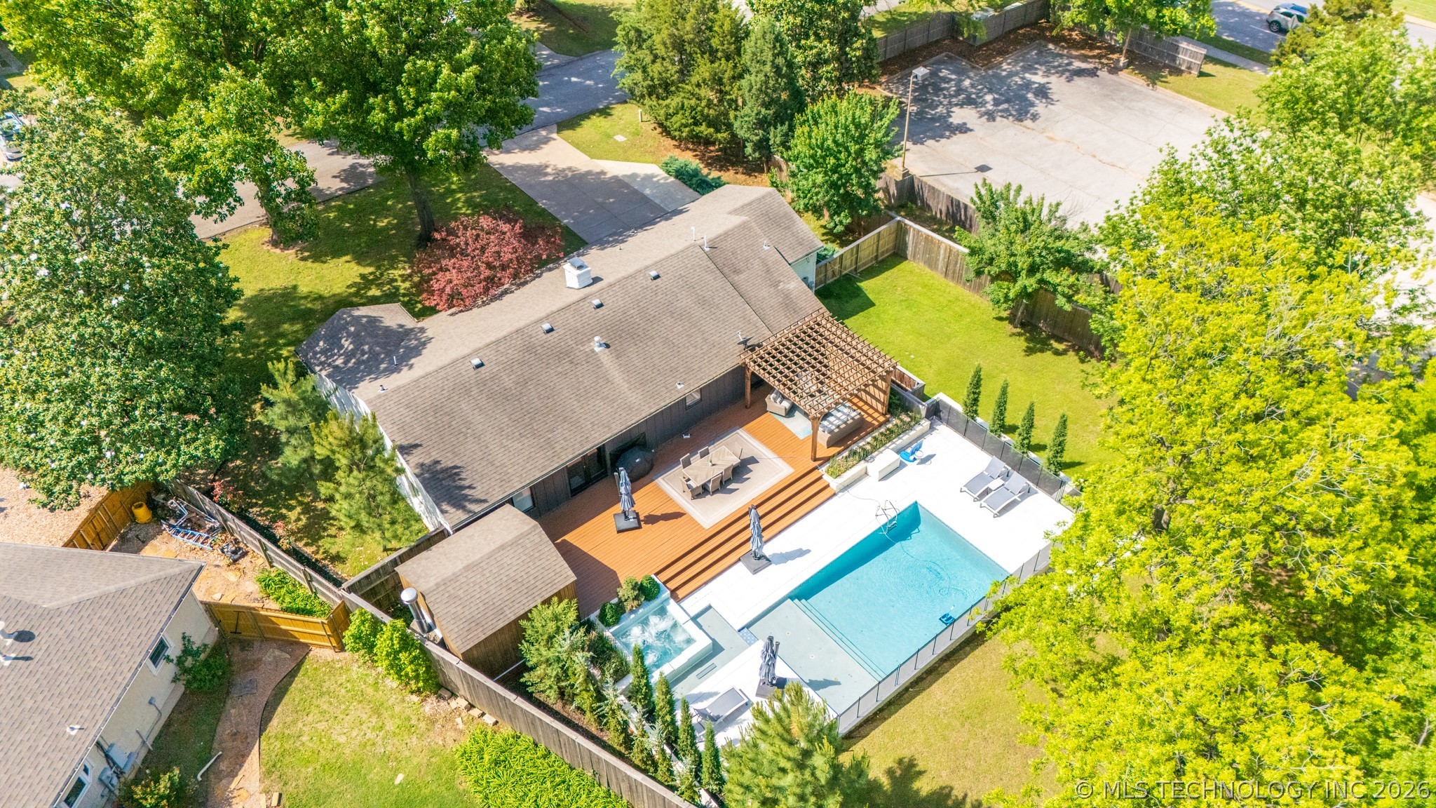 2415 E 36th Place Tulsa OK 74105