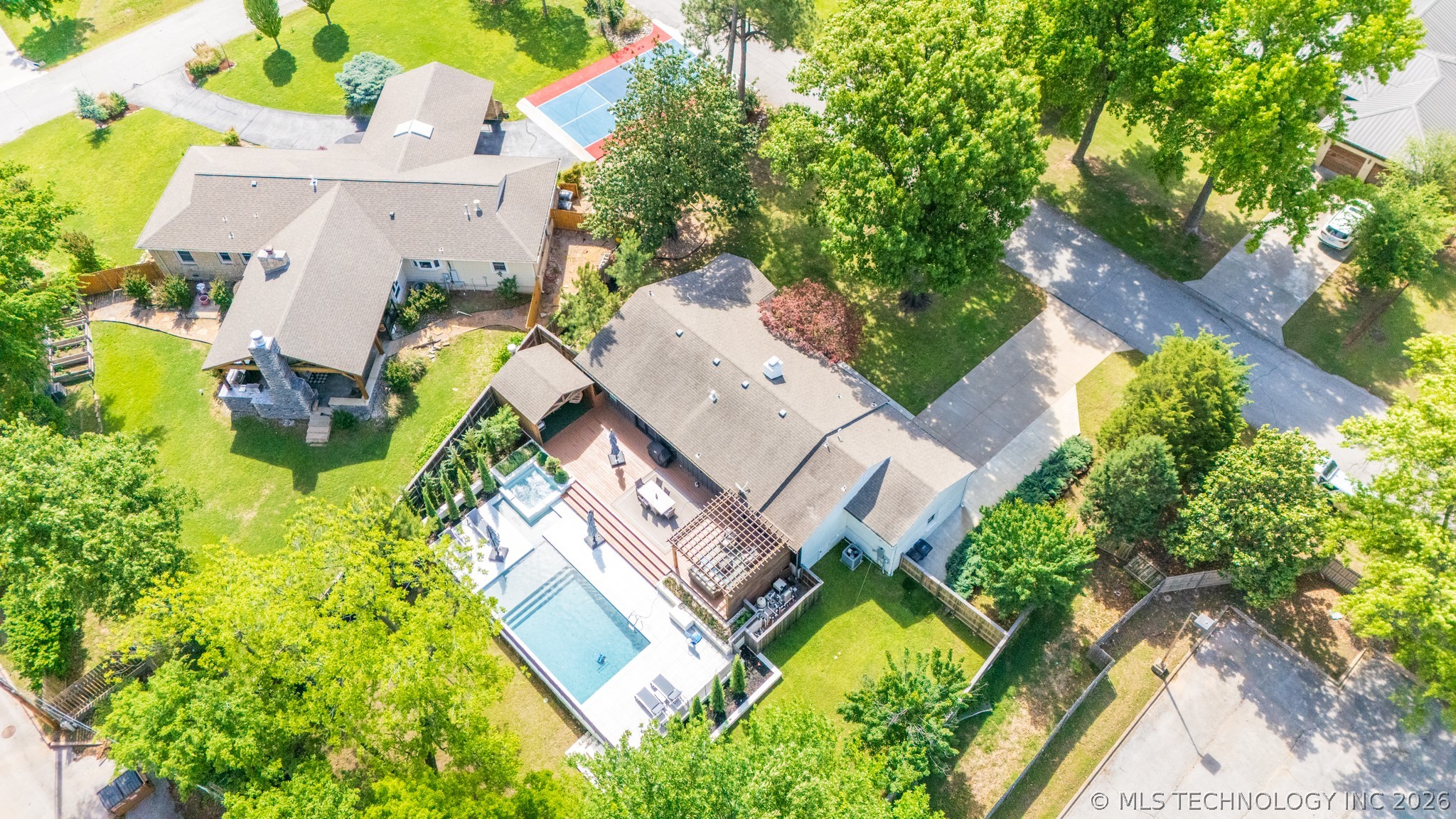2415 E 36th Place Tulsa OK 74105
