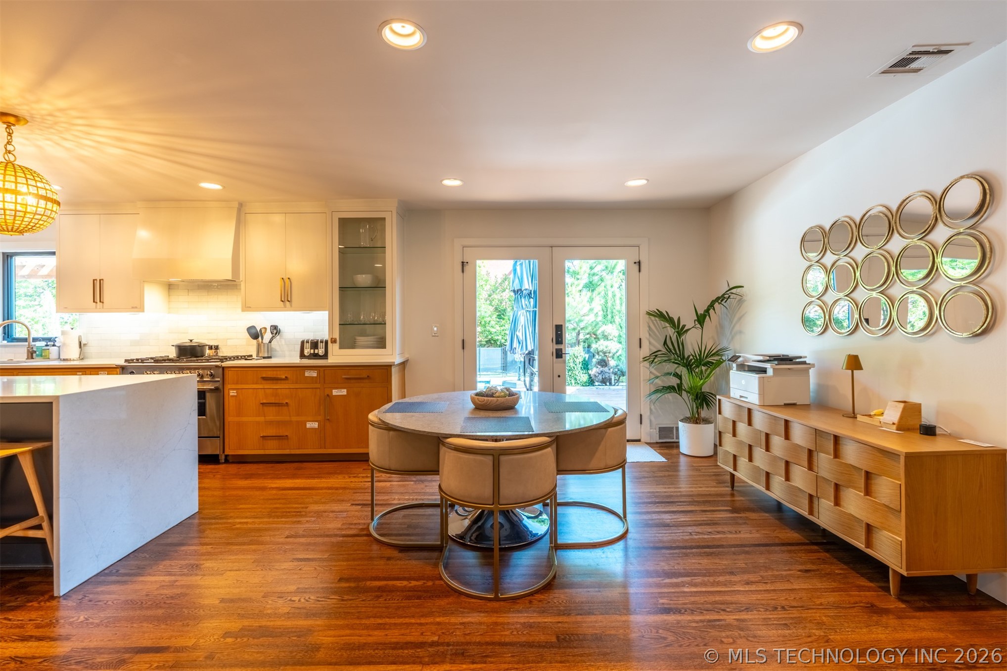 2415 E 36th Place Tulsa OK 74105