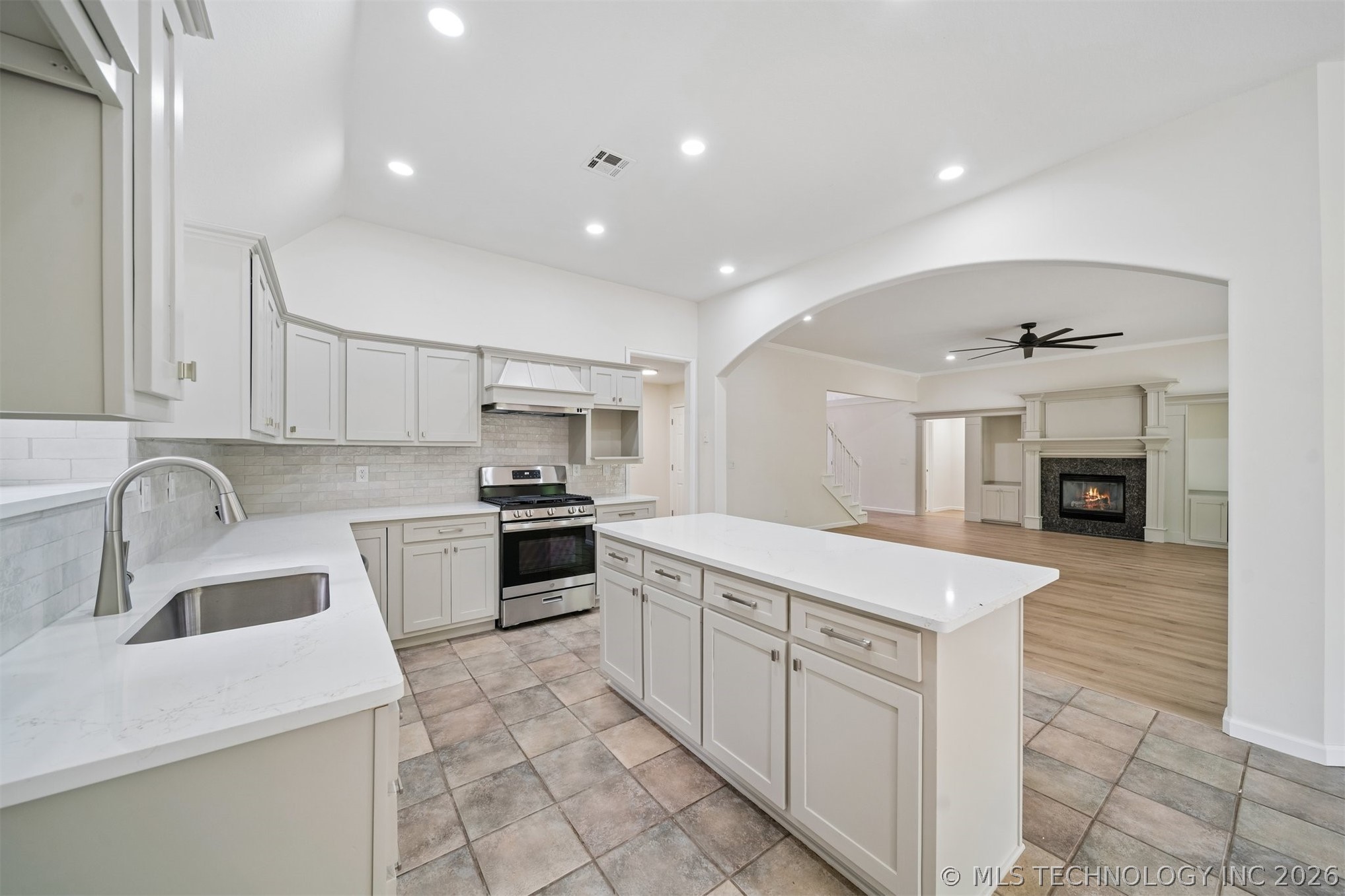 10731 E 142nd Place Collinsville OK 74021