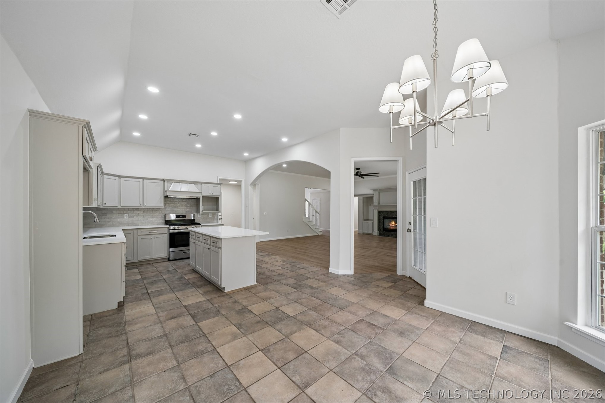 10731 E 142nd Place Collinsville OK 74021