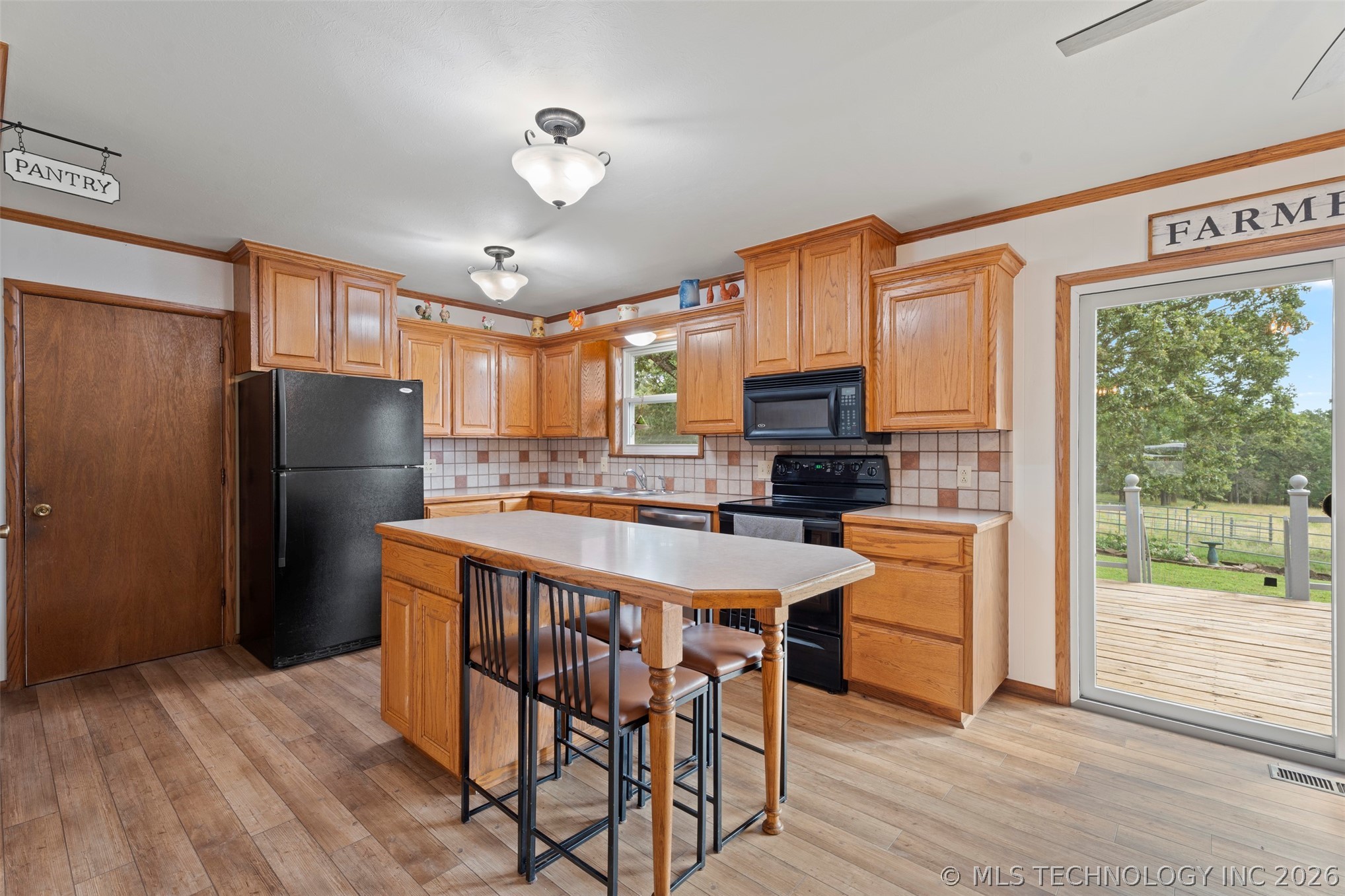 448010 E 60th Road Welch OK 74369