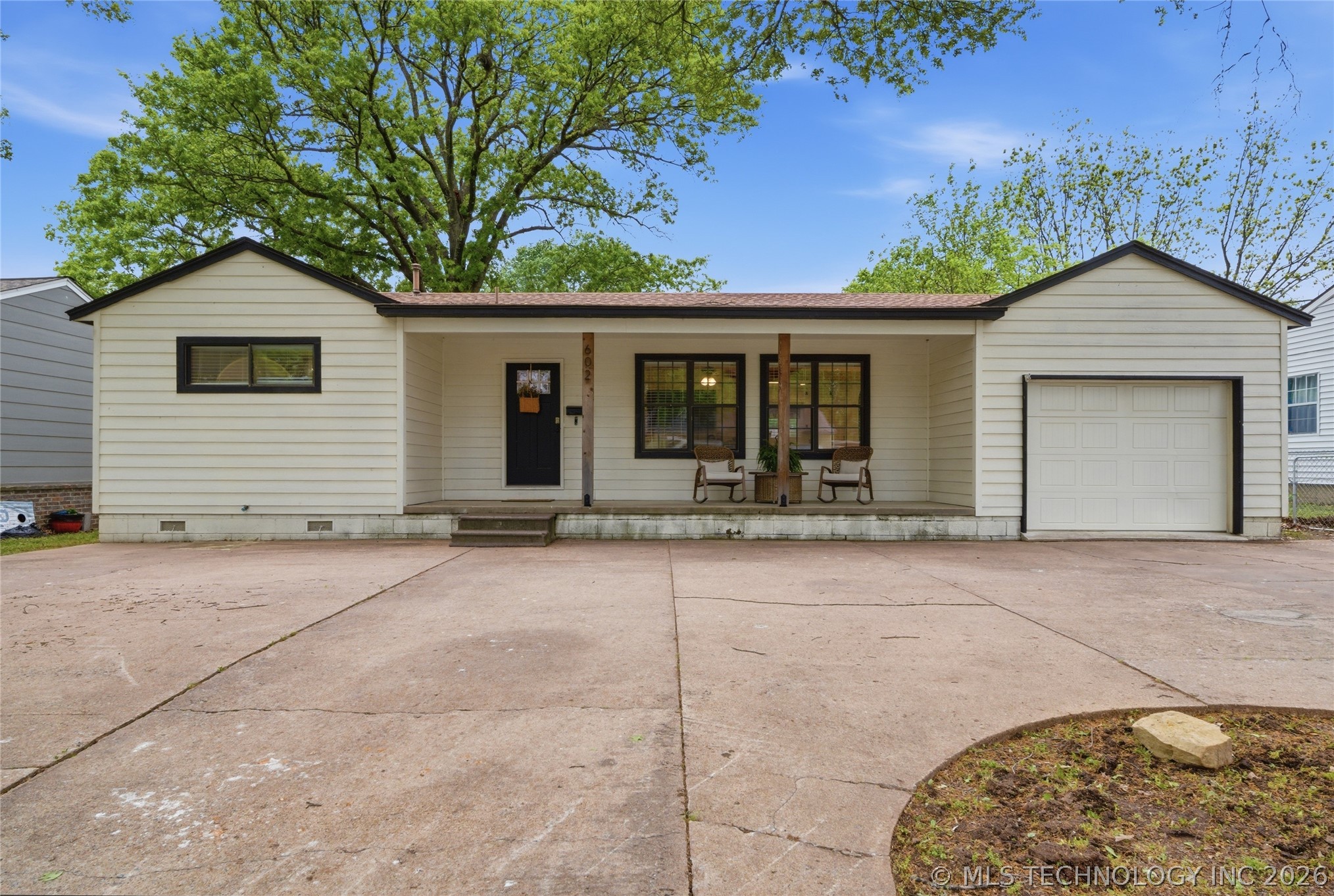 602 N Atlanta Street Owasso OK 74055