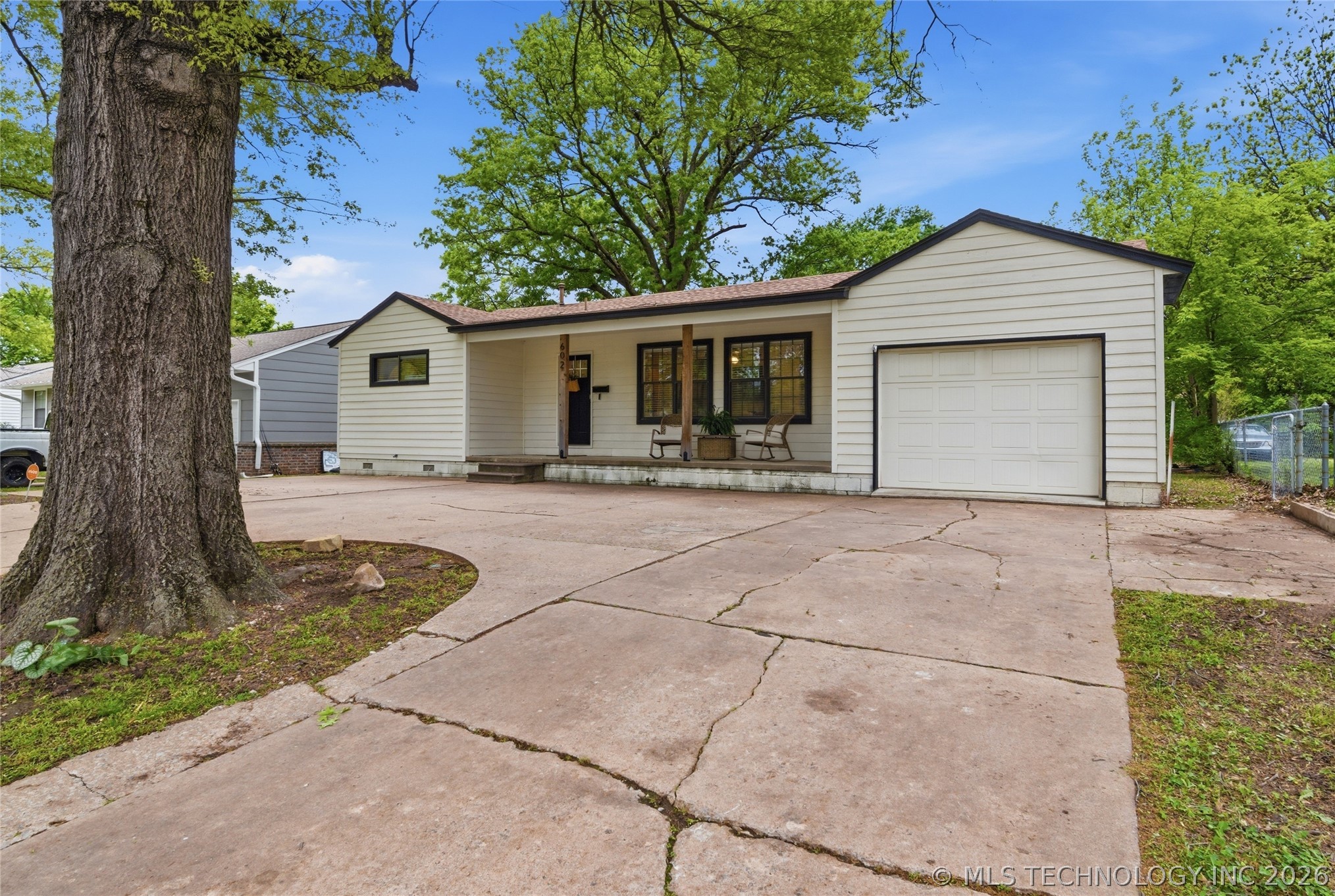 602 N Atlanta Street Owasso OK 74055