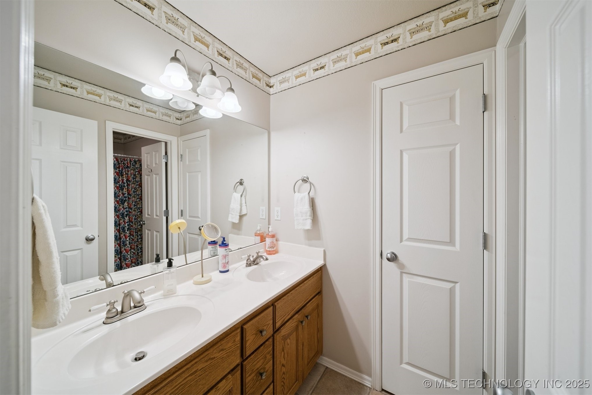 8949 N 139th East Avenue Owasso OK 74055