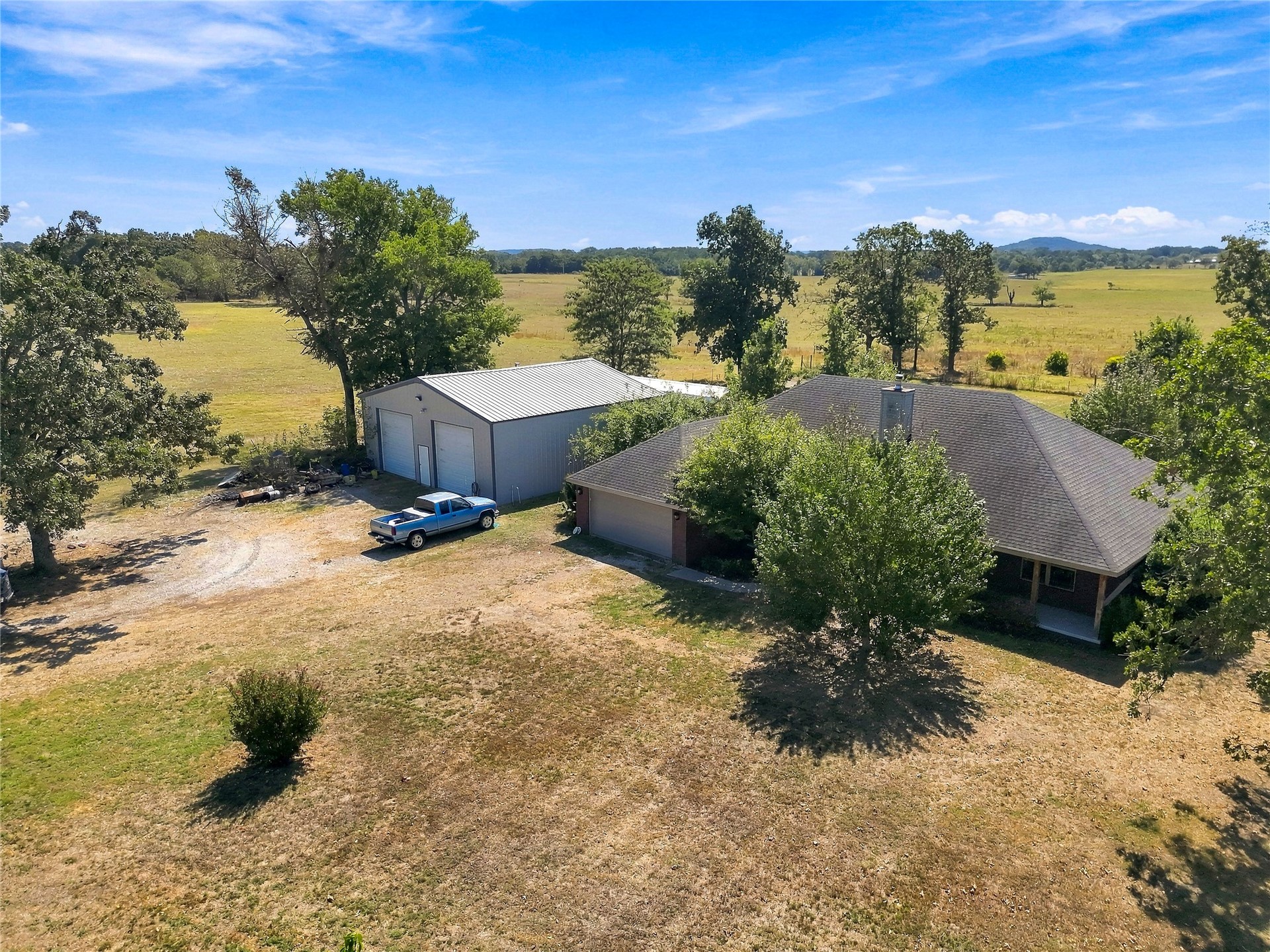 472732 E 650 Road Watts OK 74964
