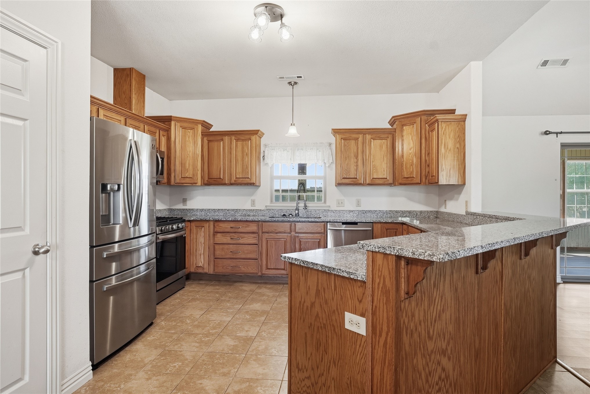 472732 E 650 Road Watts OK 74964