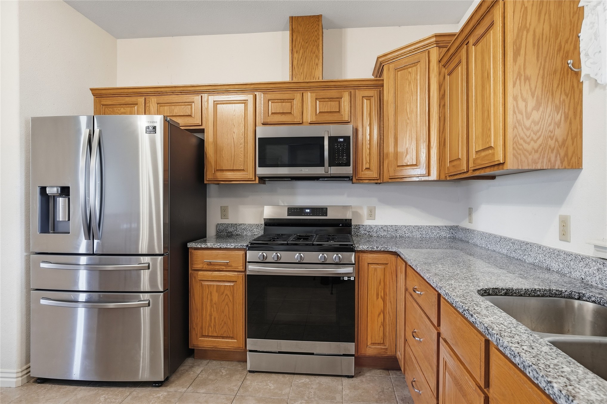 472732 E 650 Road Watts OK 74964