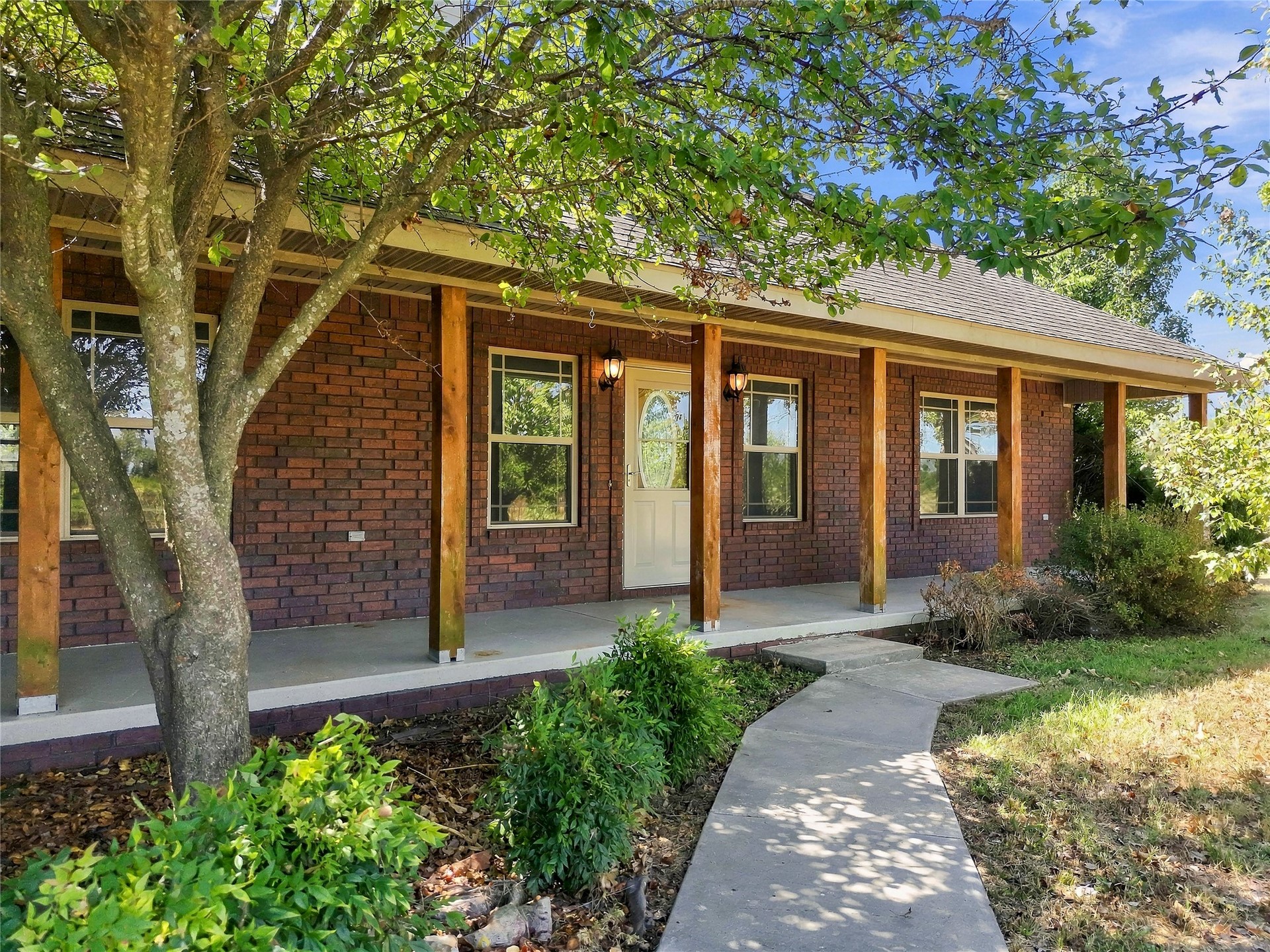 472732 E 650 Road Watts OK 74964