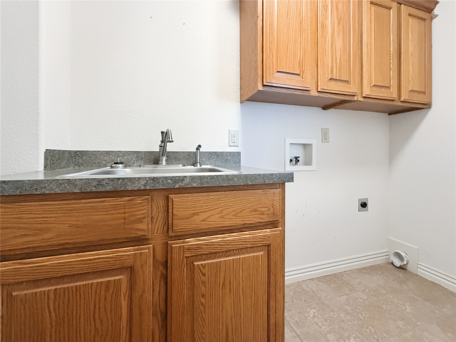 472732 E 650 Road Watts OK 74964