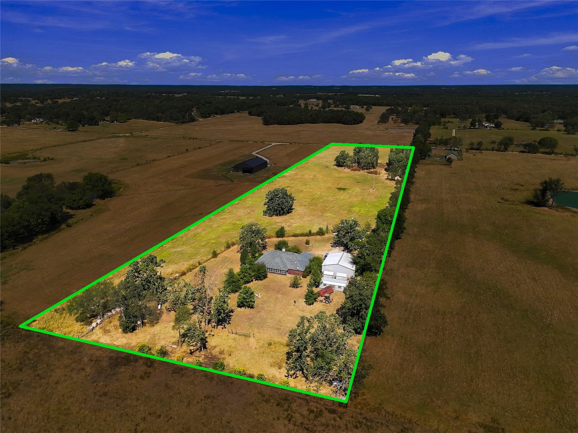 472732 E 650 Road Watts OK 74964