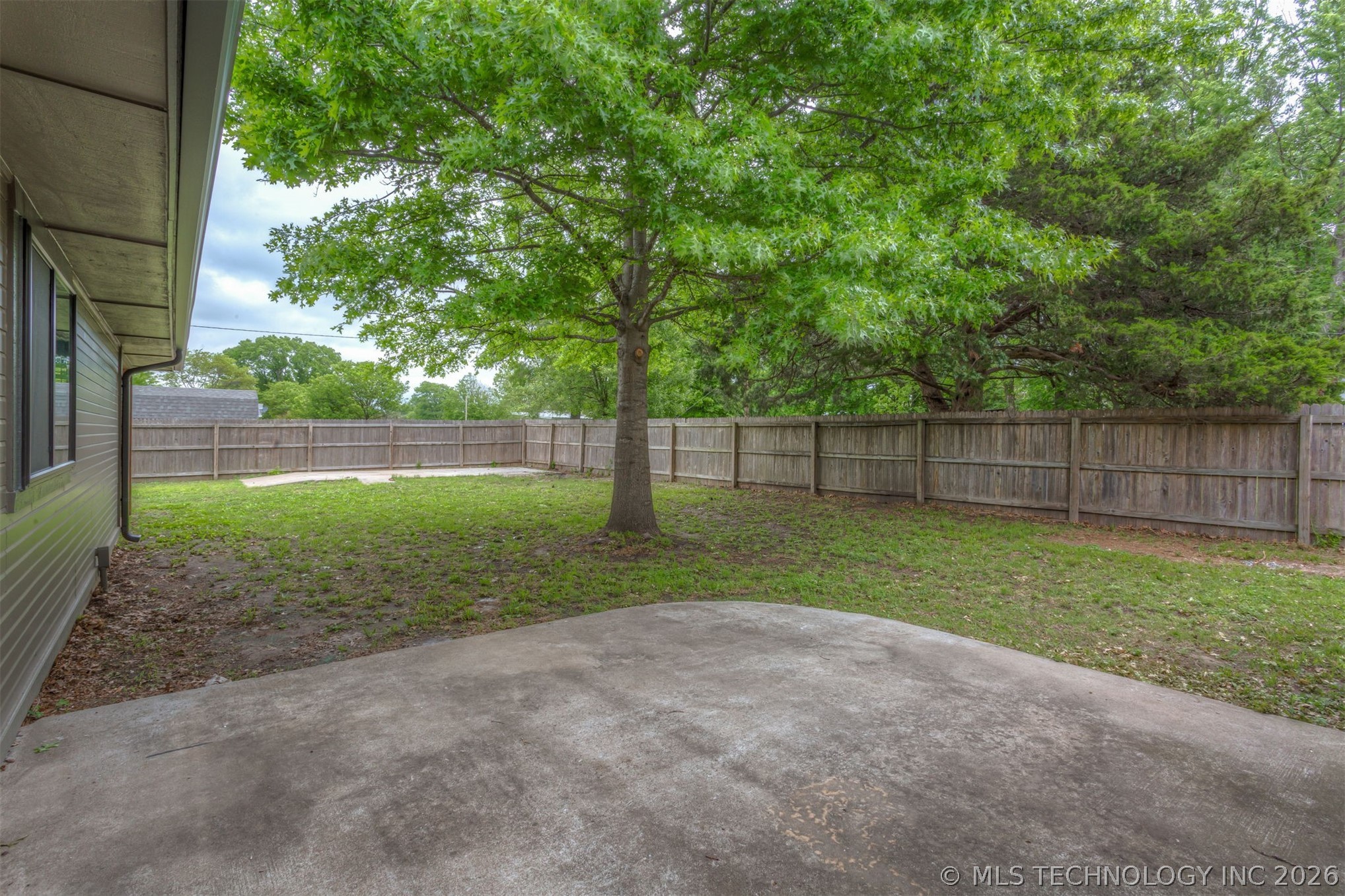418 W Cooweescoowee Avenue W Oologah OK 74053