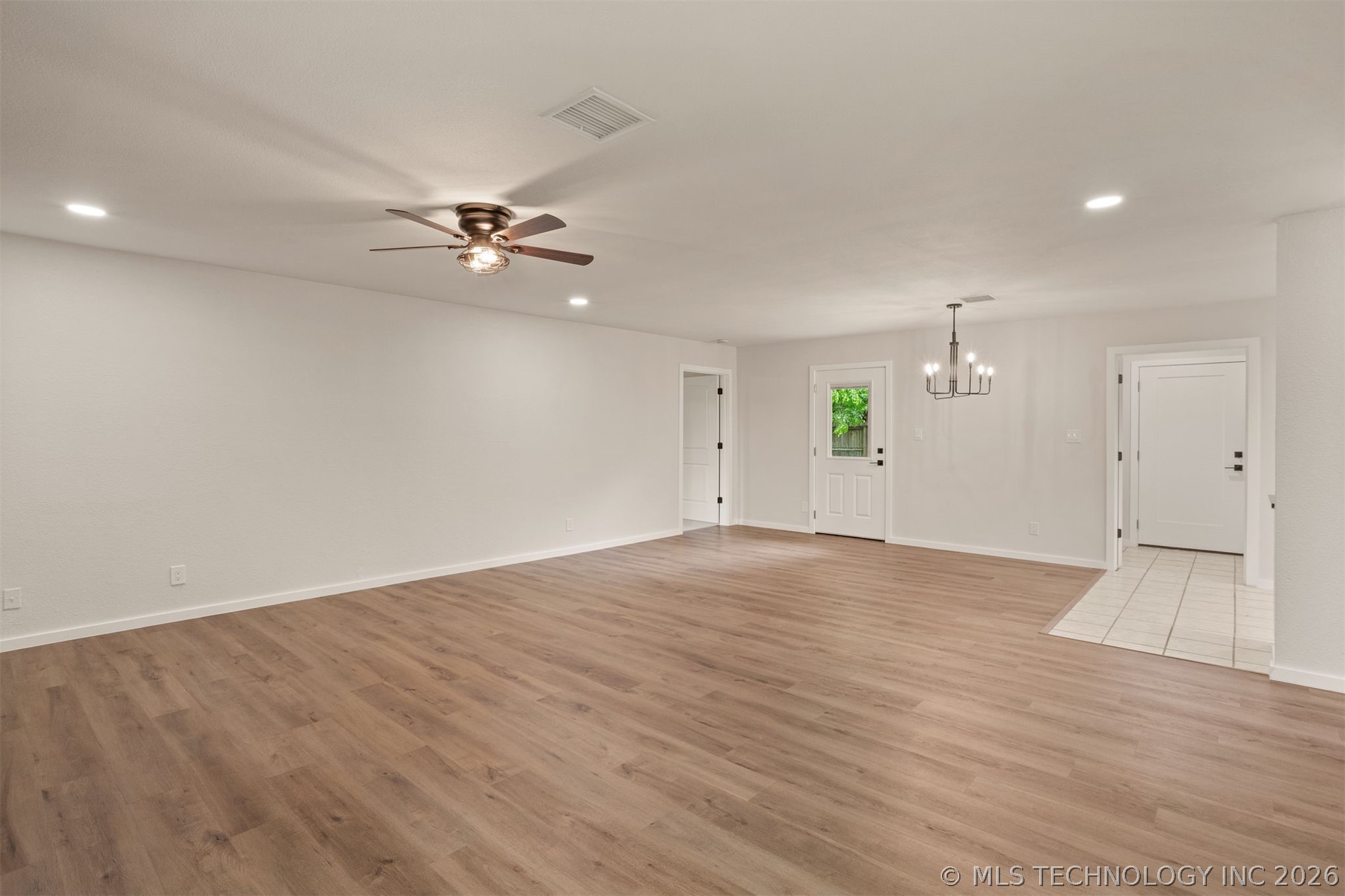418 W Cooweescoowee Avenue W Oologah OK 74053